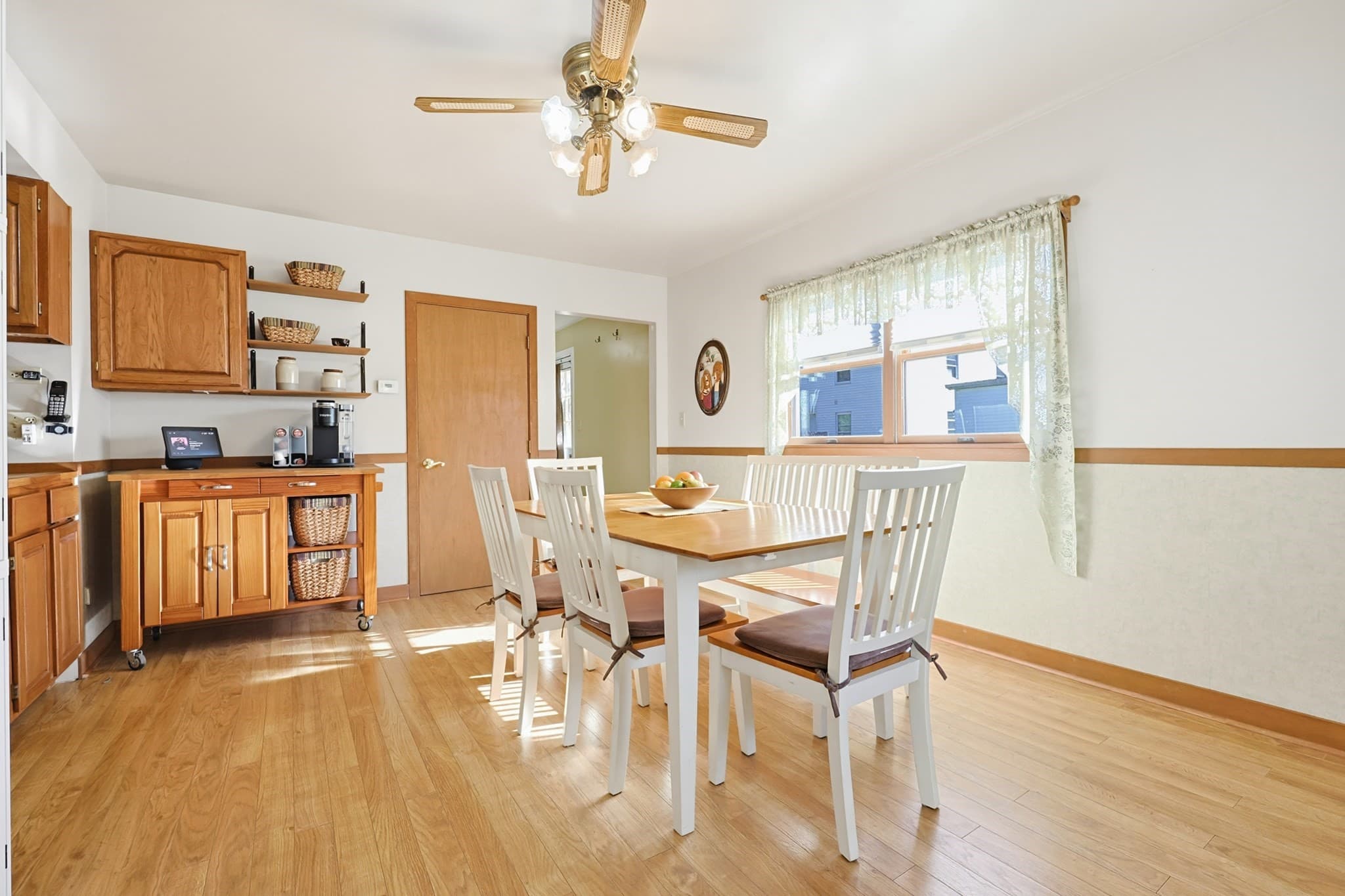 Single Family Residence at 136 East Street, North Attleboro MA 02760, North Attleboro, photo 9 of 36