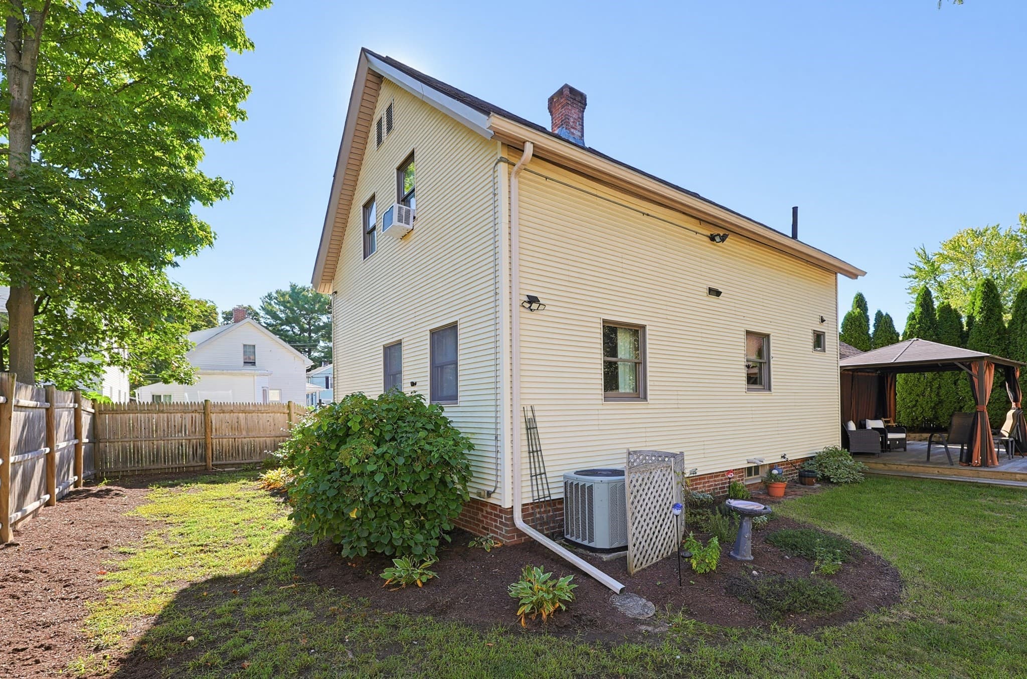 Single Family Residence at 136 East Street, North Attleboro MA 02760, North Attleboro, photo 35 of 36