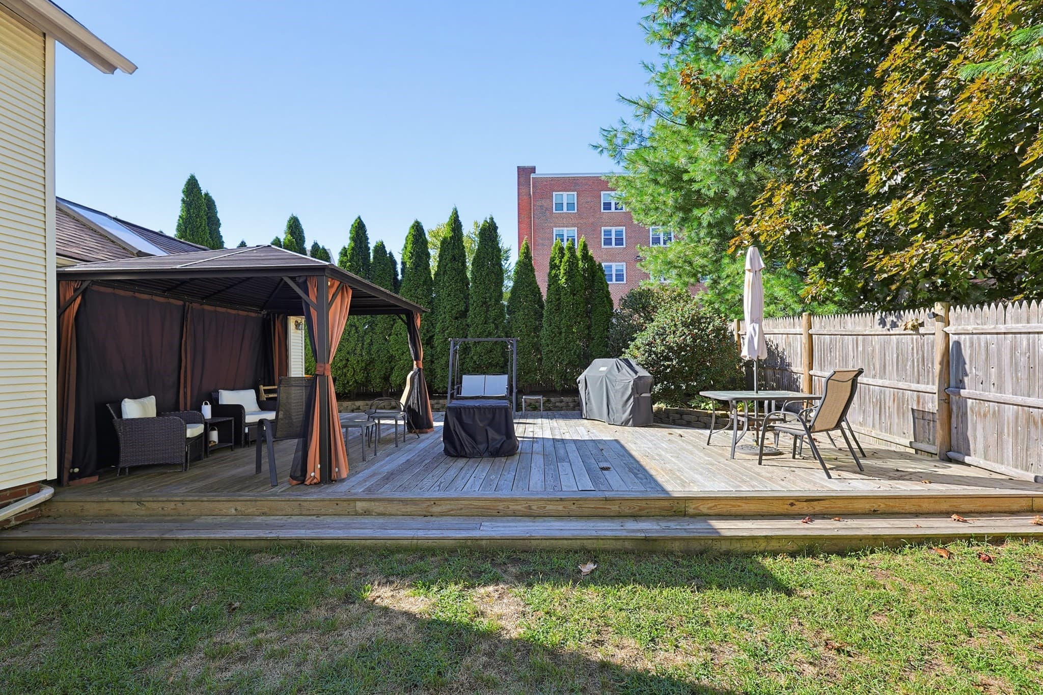 Single Family Residence at 136 East Street, North Attleboro MA 02760, North Attleboro, photo 31 of 36