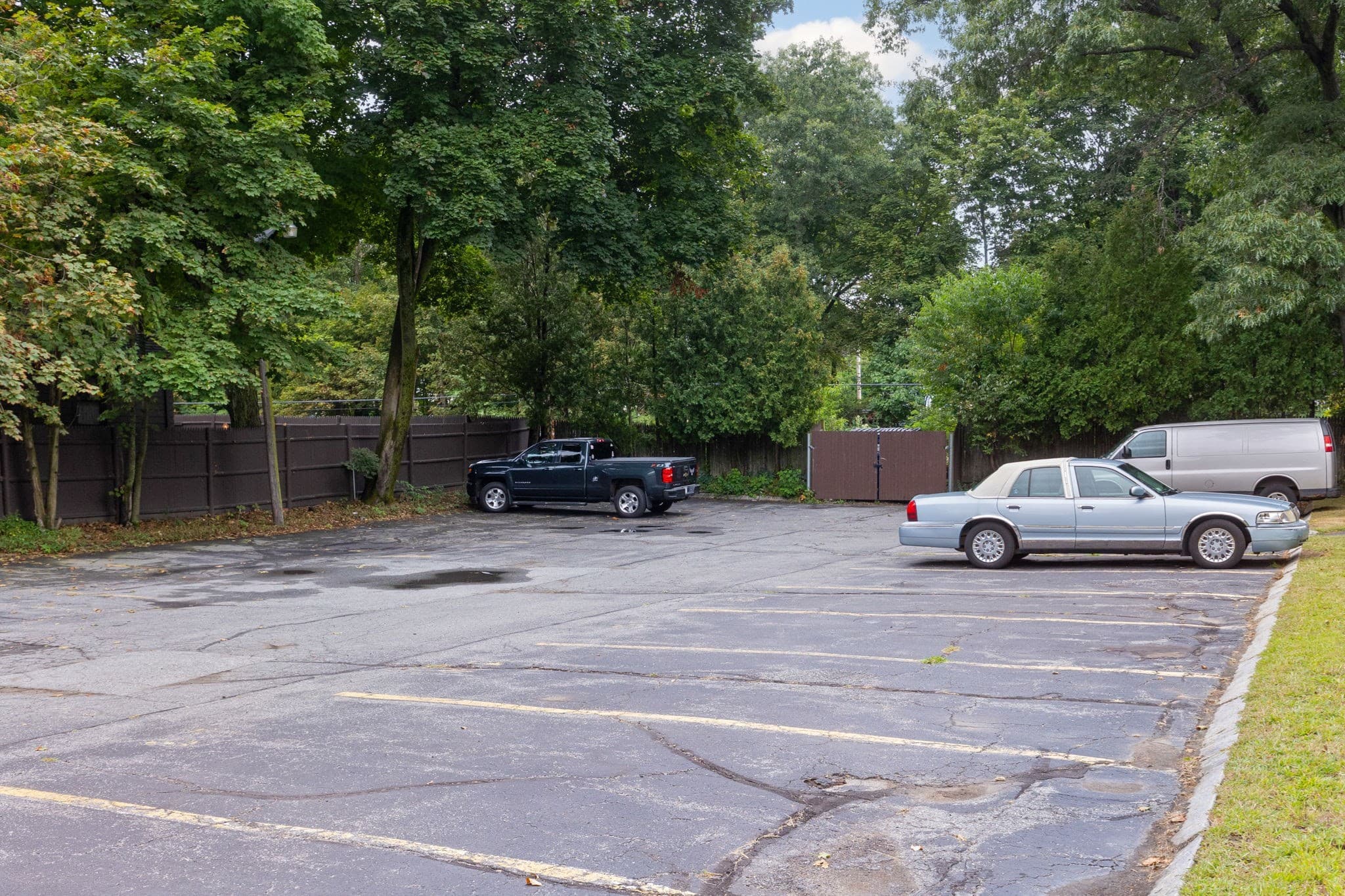 Condominium at 72 Renwick Rd # B, Wakefield MA 01880, Wakefield, photo 16 of 17