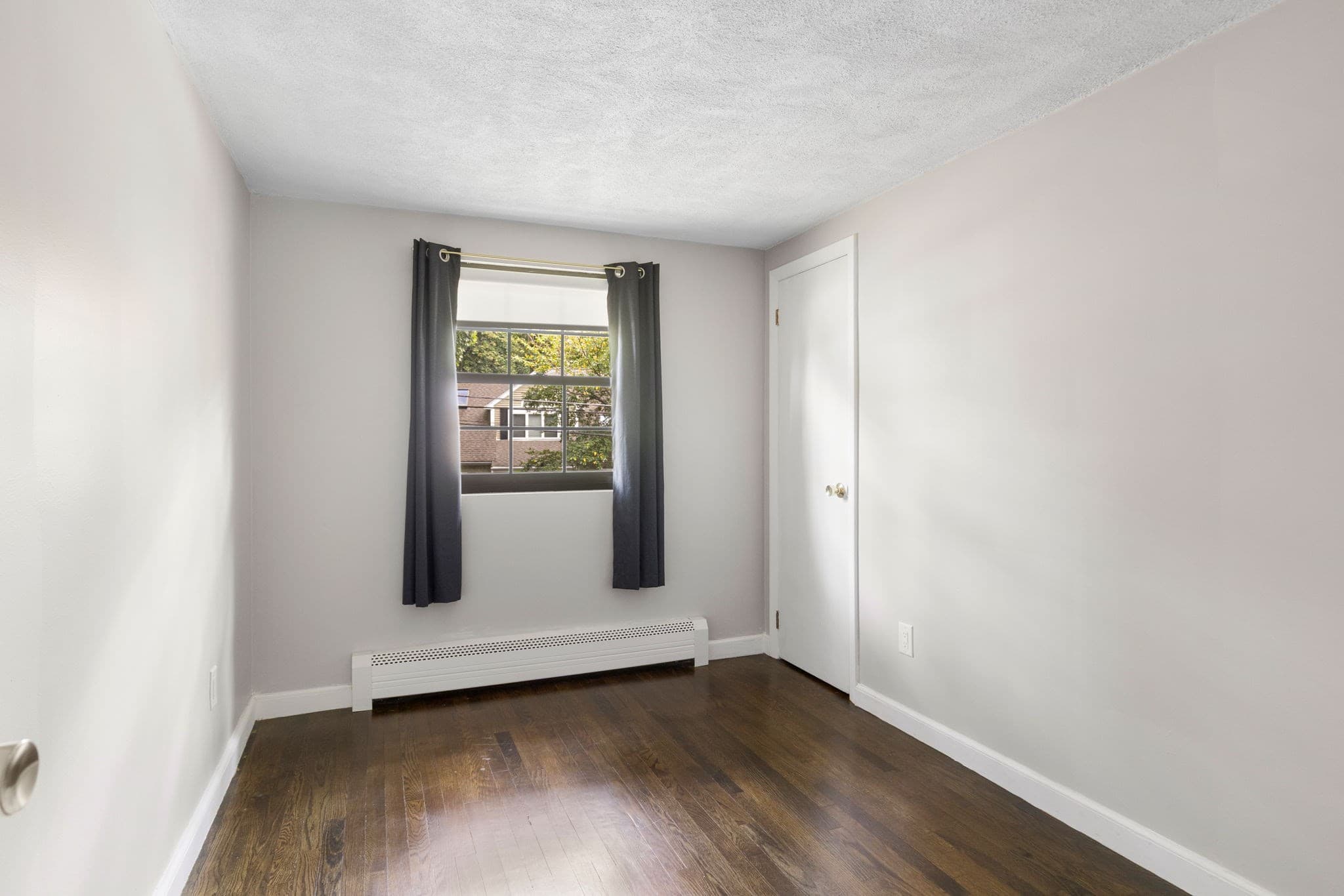 Condominium at 72 Renwick Rd # B, Wakefield MA 01880, Wakefield, photo 8 of 17