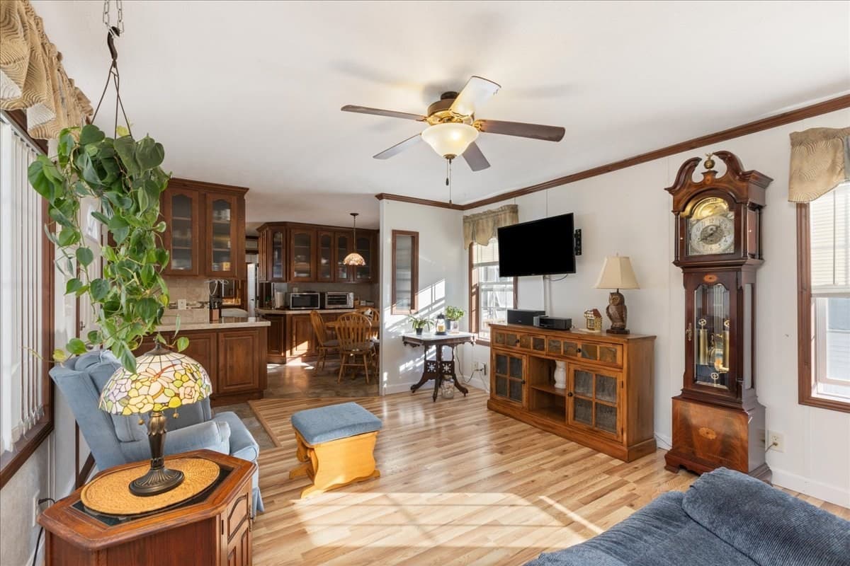 Mobile Home at 22 Willow Road, Newton NH 03858, Newton, photo 6 of 29