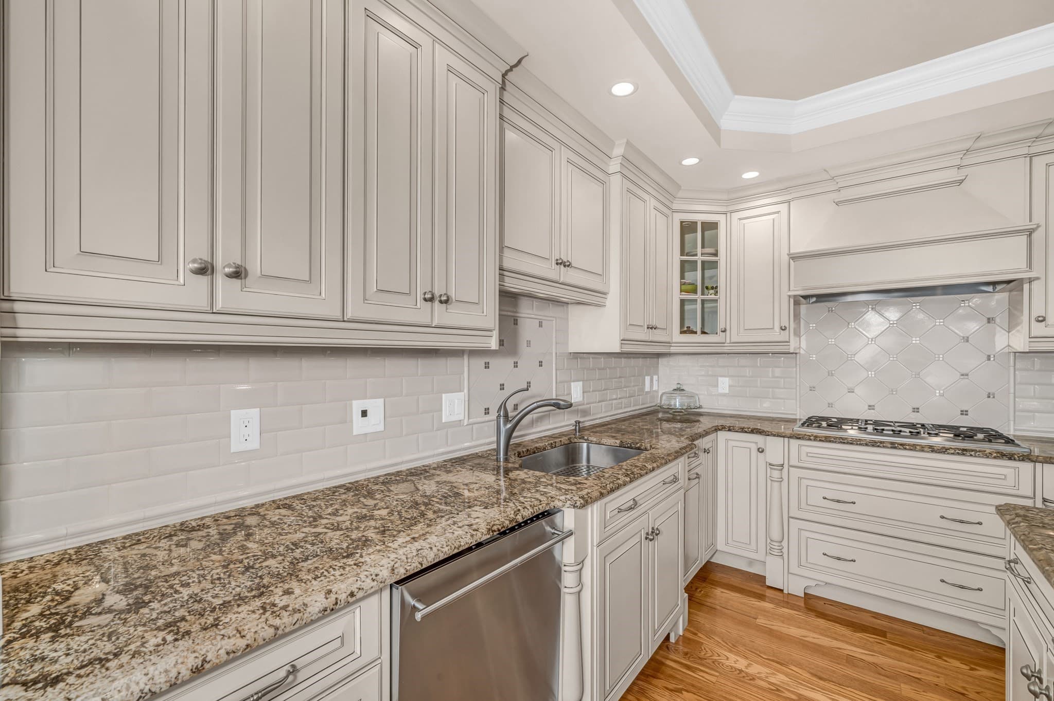 Condominium at 31 Ivana Dr # 31, Andover MA 01810, Andover, photo 9 of 37
