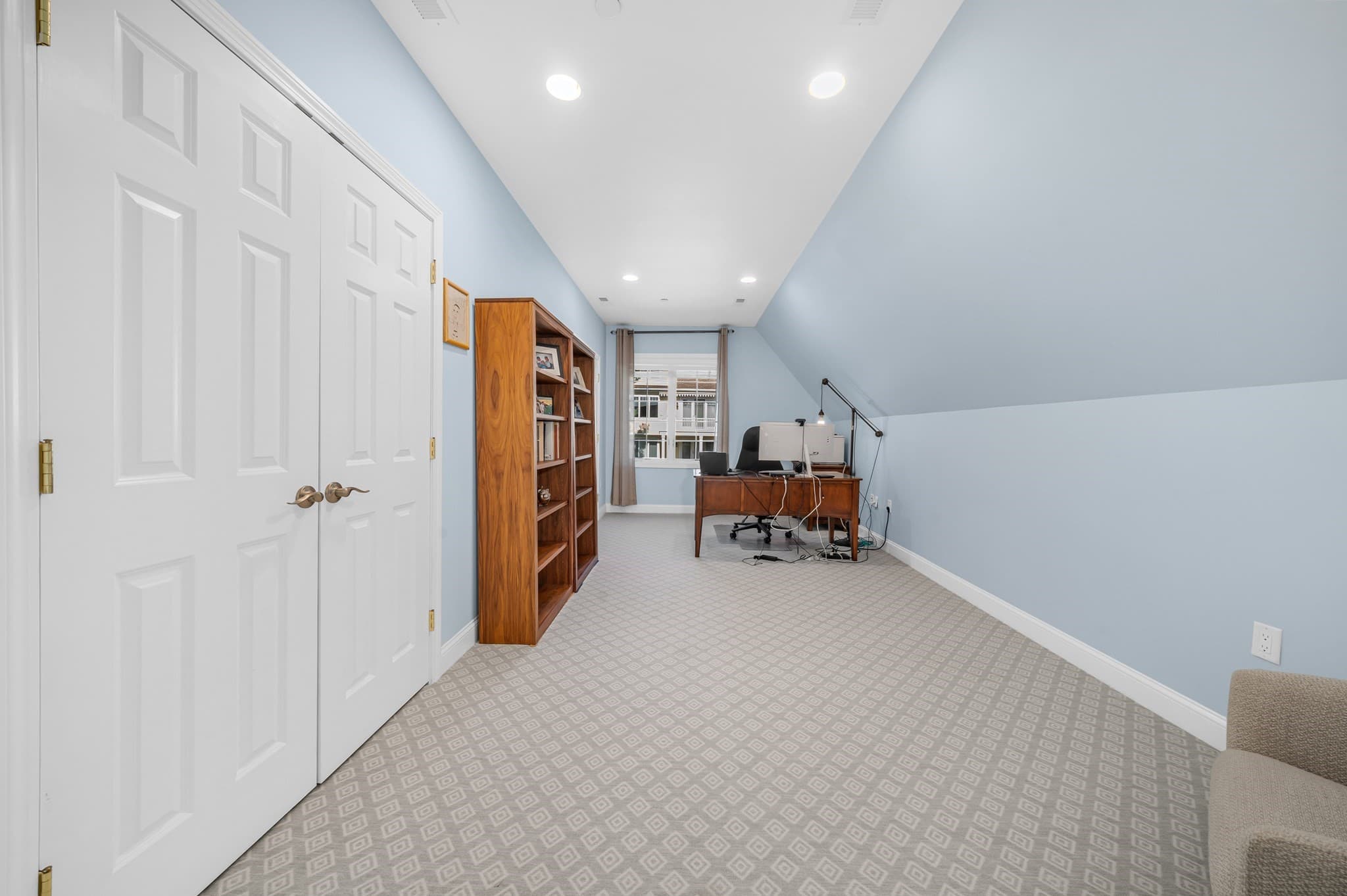 Condominium at 31 Ivana Dr # 31, Andover MA 01810, Andover, photo 24 of 37