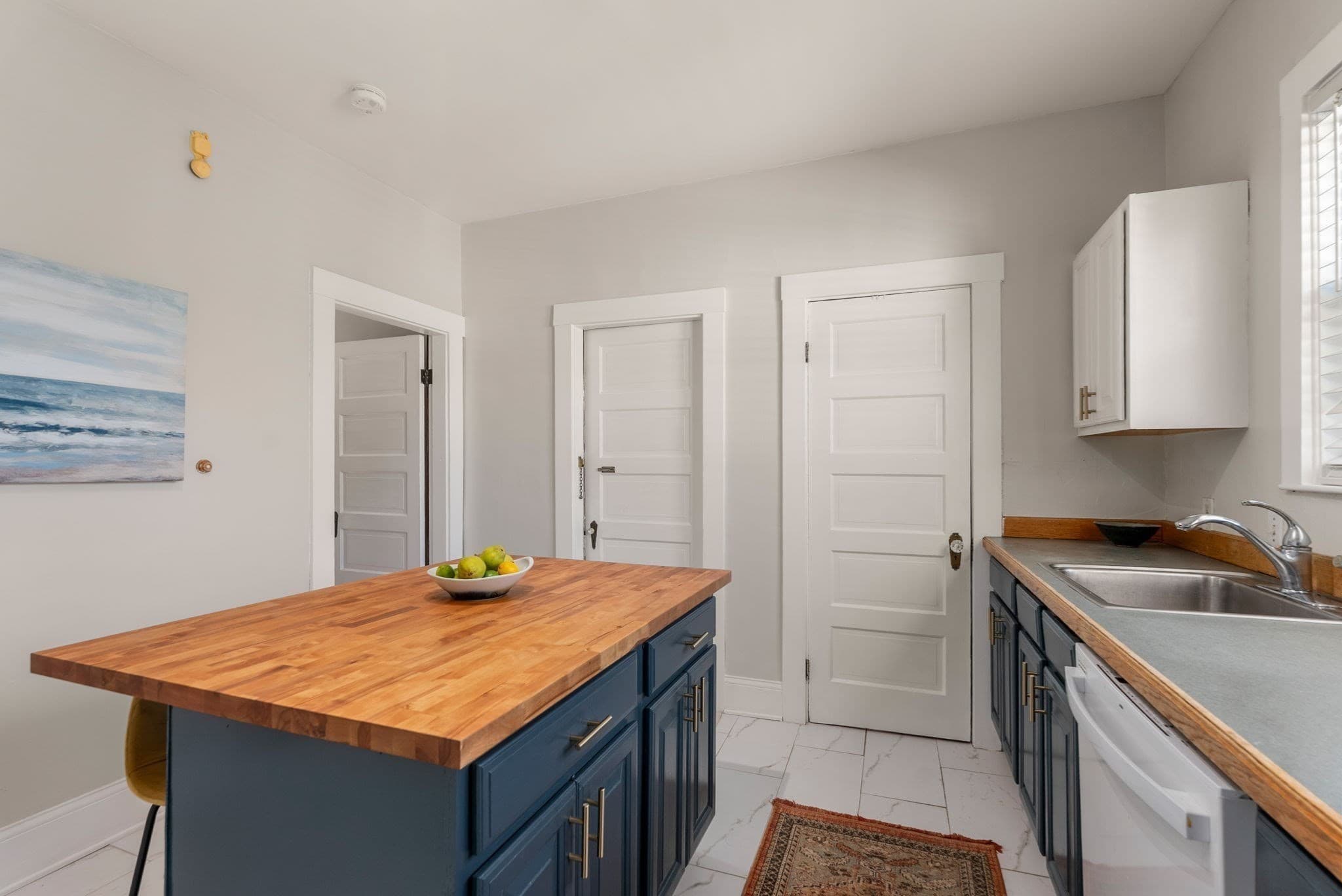 Condominium at 266 Fellsway West # 3, Medford MA 02155, Medford, photo 8 of 17