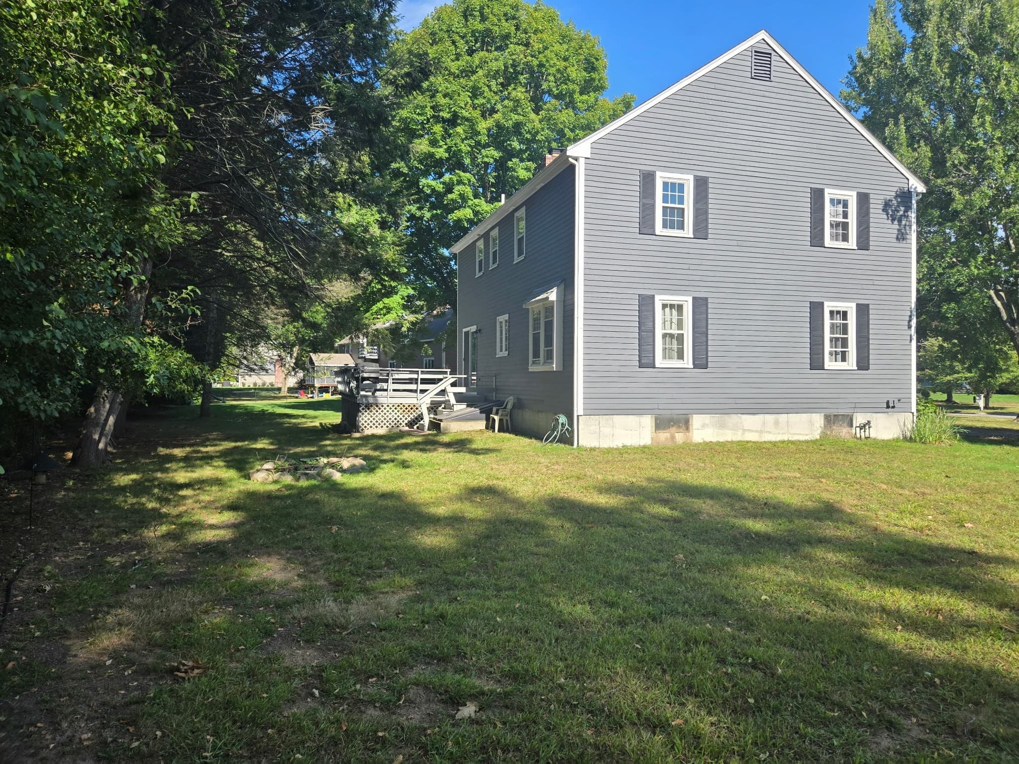 23 Kings Row Ln, Framingham MA 01701