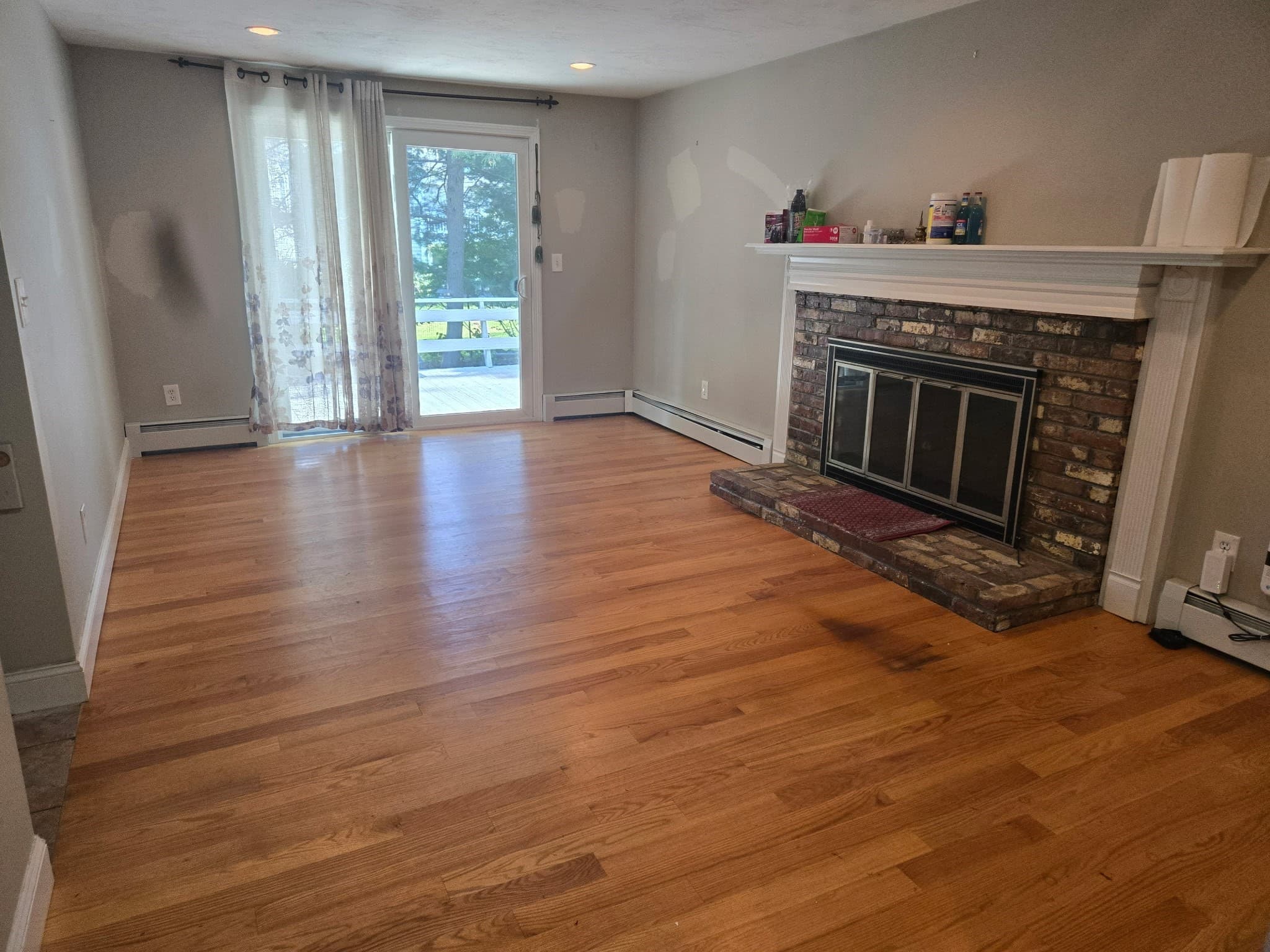 Single Family Residence at 23 Kings Row Ln, Framingham MA 01701, Framingham, photo 10 of 28
