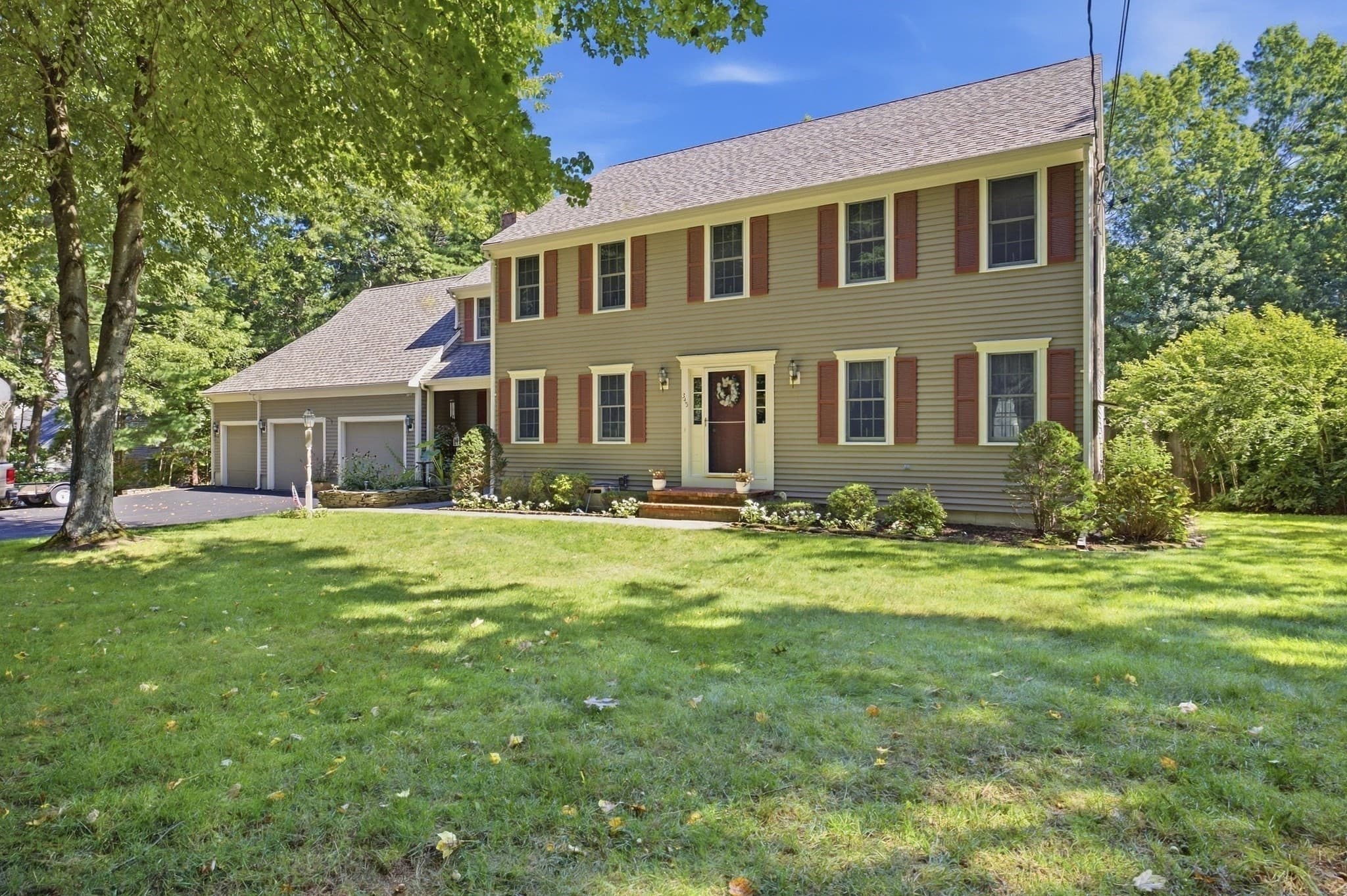 Single Family Residence at 345 Grange Park, Bridgewater MA 02324, Bridgewater, photo 2 of 42