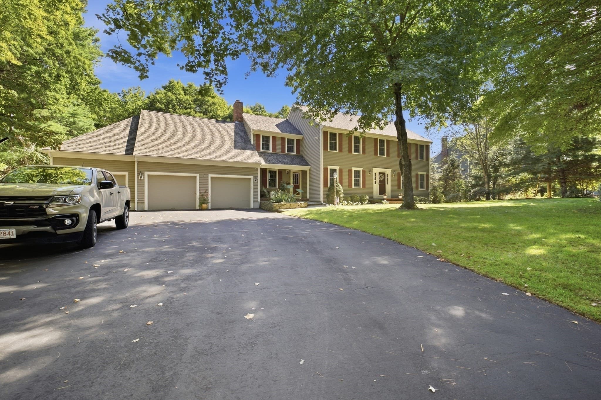Single Family Residence at 345 Grange Park, Bridgewater MA 02324, Bridgewater, photo 3 of 42