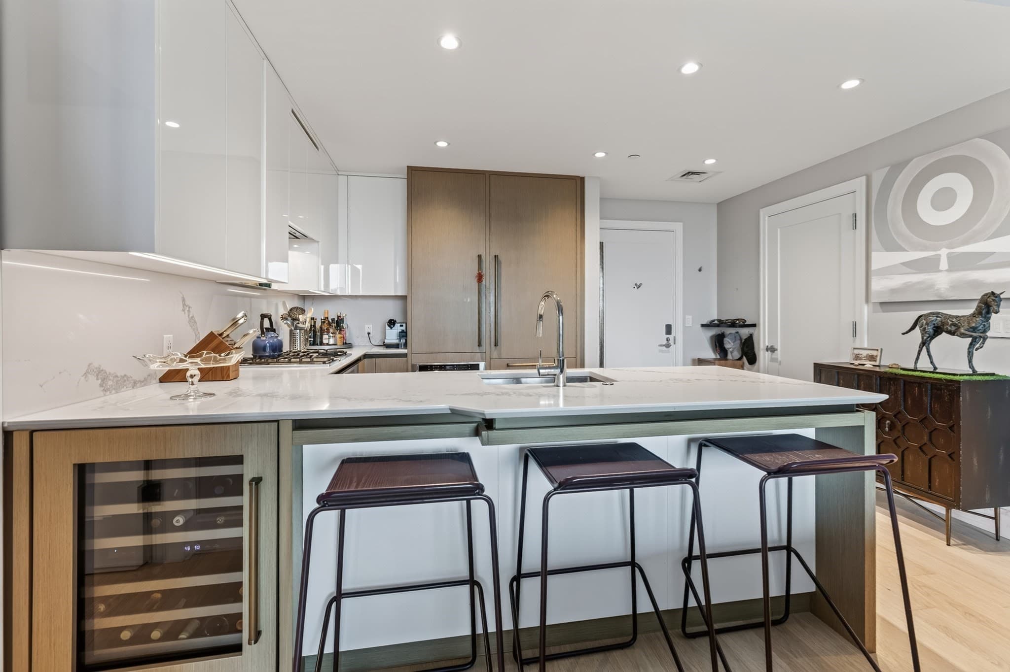 Condominium at 380 Harrison Ave # 1011, Boston MA 02118, photo 8 of 42