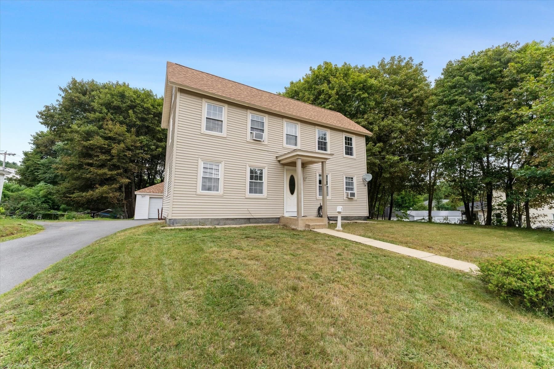 Single Family Residence at 191 Pleasant St, Leominster MA 01453, Leominster, photo 22 of 24