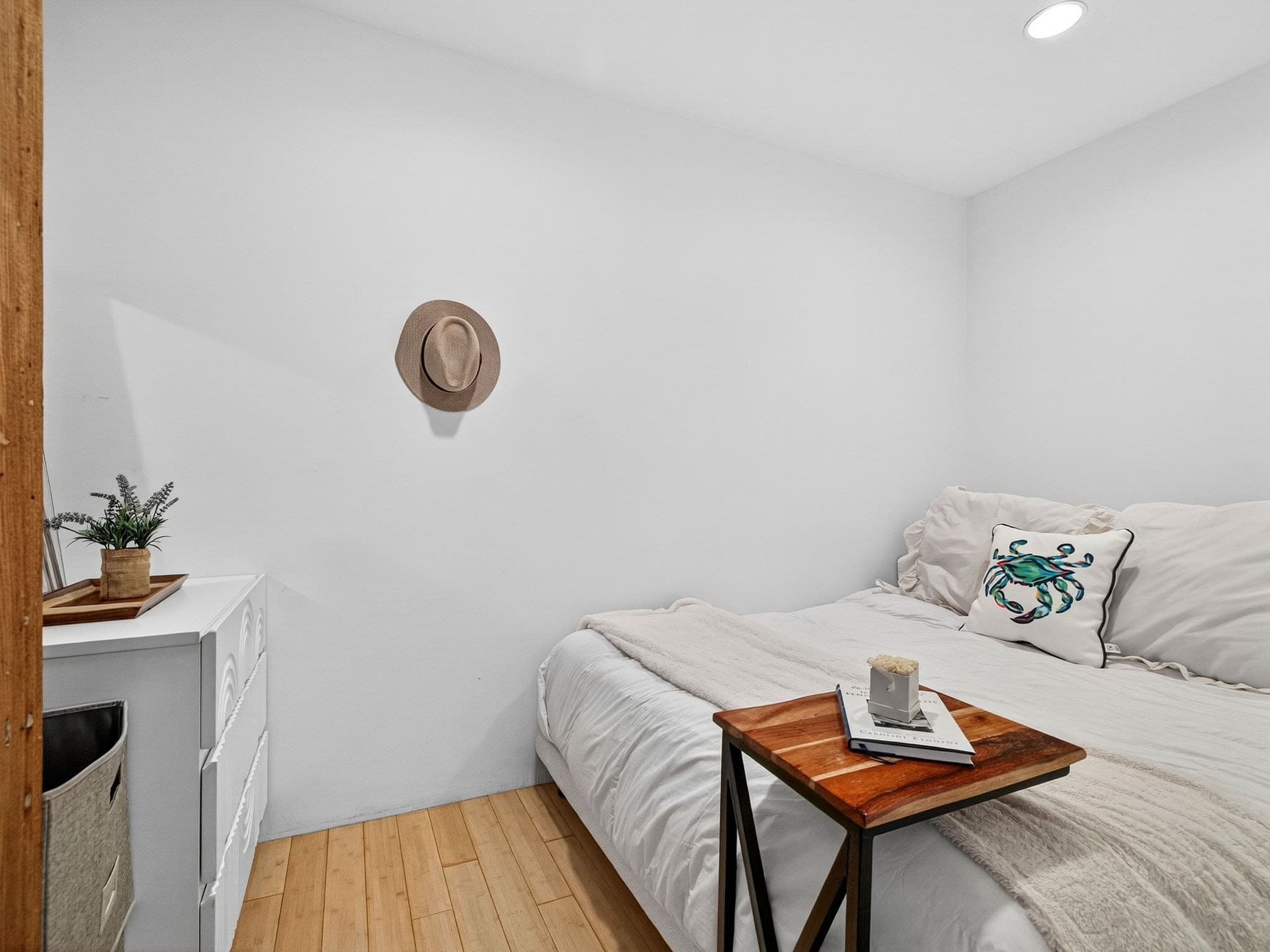 Condominium at 9 West Broadway # 508, Boston MA 02127, photo 16 of 24
