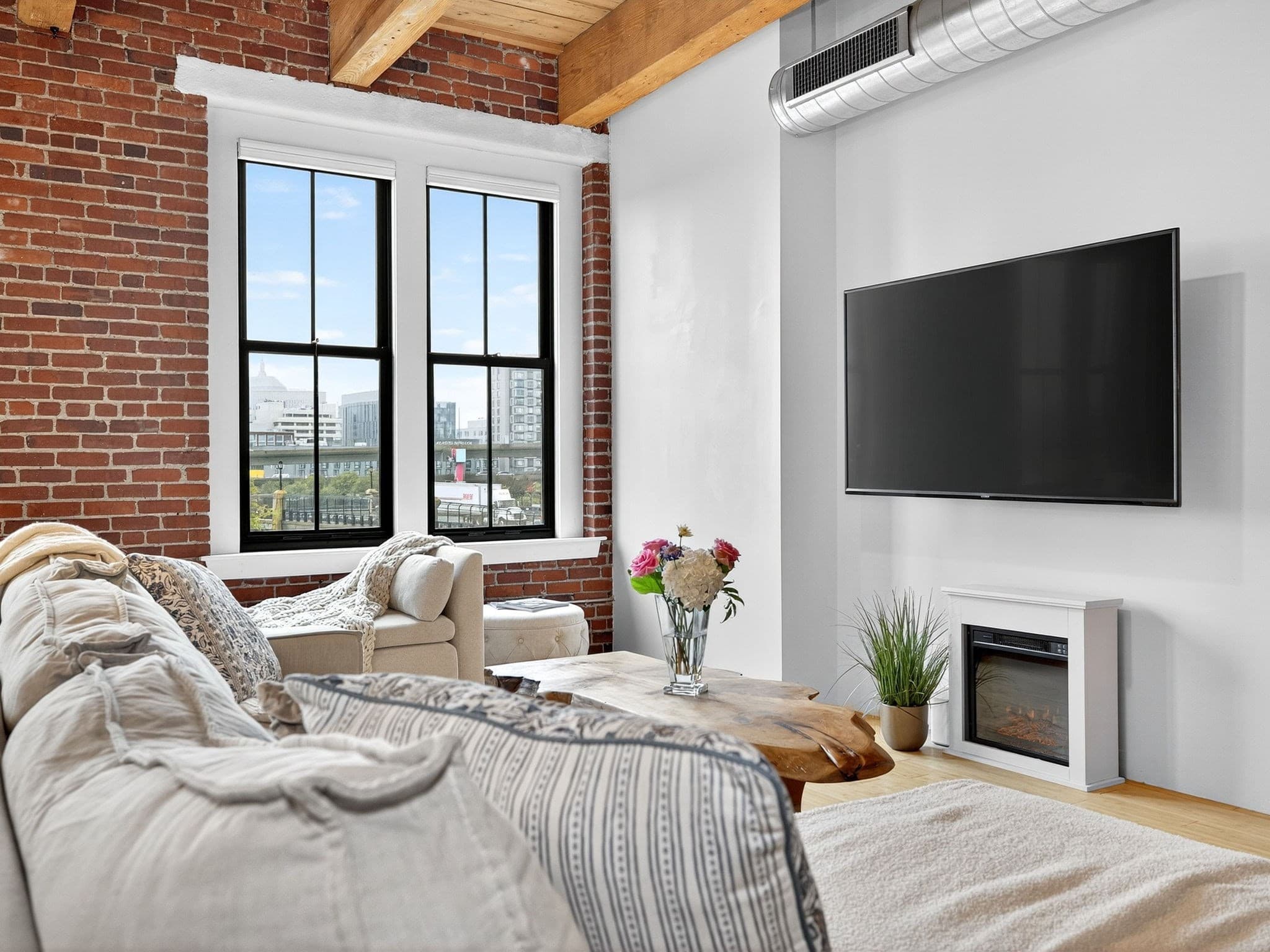 Condominium at 9 West Broadway # 508, Boston MA 02127, photo 12 of 24