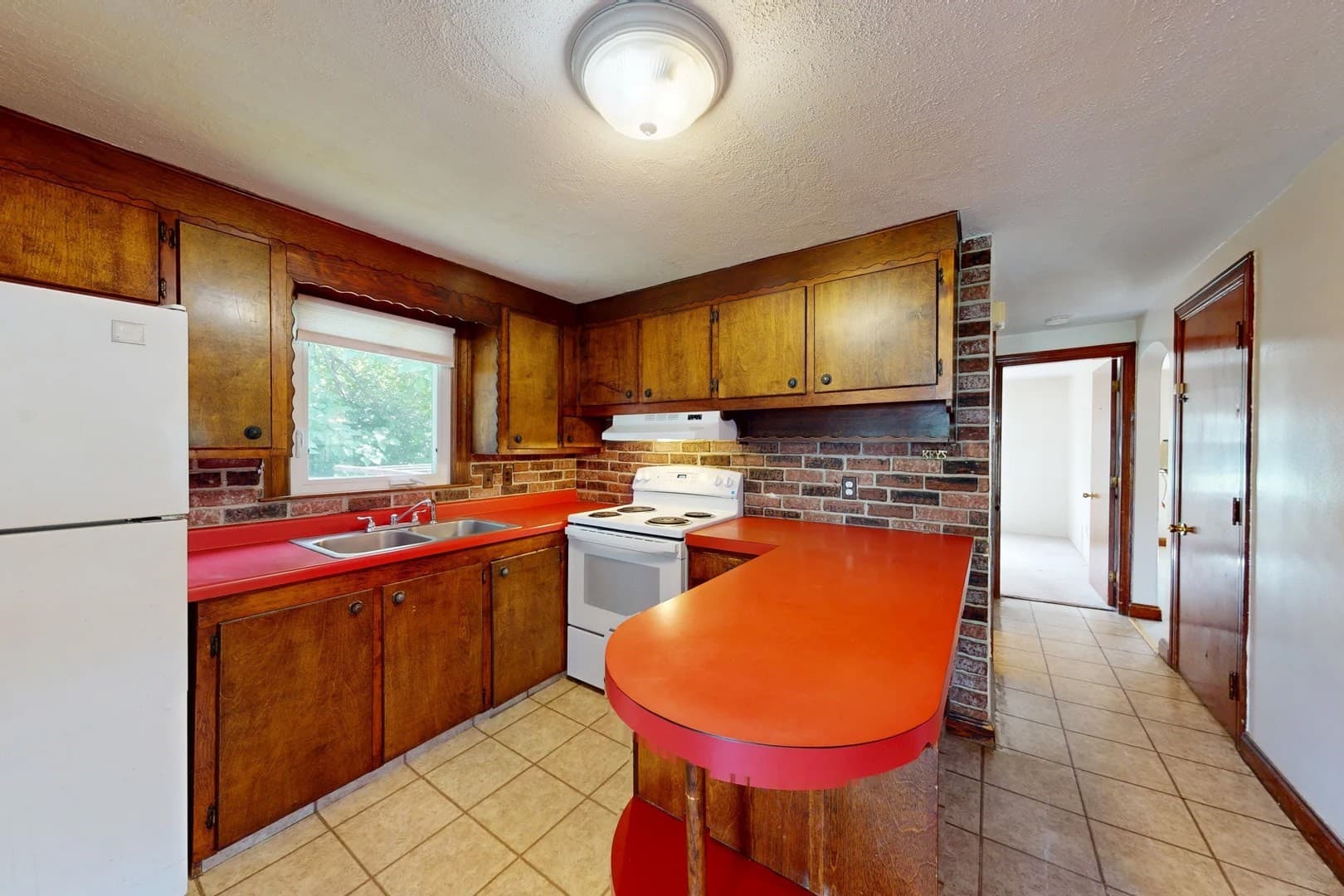 Single Family Residence at 255 Pleasant Street, Lunenburg MA 01462, Lunenburg, photo 27 of 34