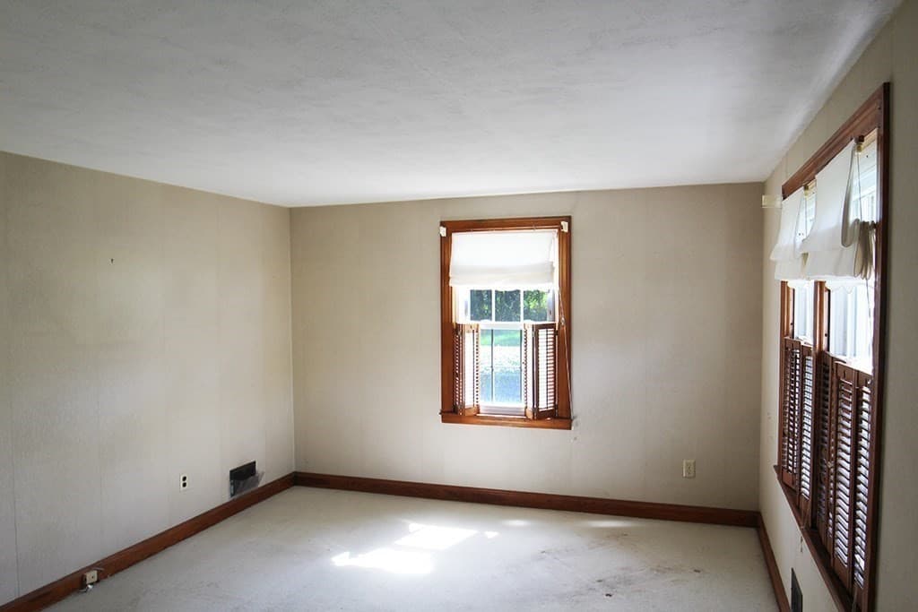 Single Family Residence at 255 Pleasant Street, Lunenburg MA 01462, Lunenburg, photo 7 of 25