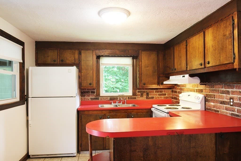 Single Family Residence at 255 Pleasant Street, Lunenburg MA 01462, Lunenburg, photo 3 of 25