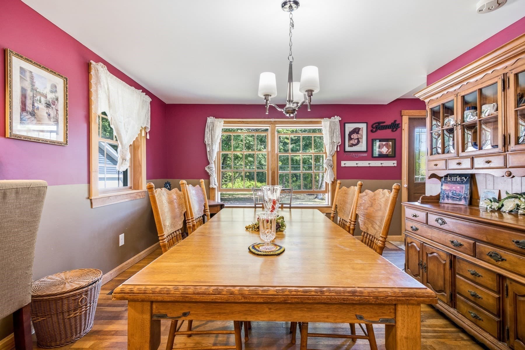 Single Family Residence at 31 Pages Lane, Hampton Falls NH 03844, Hampton Falls, photo 10 of 28