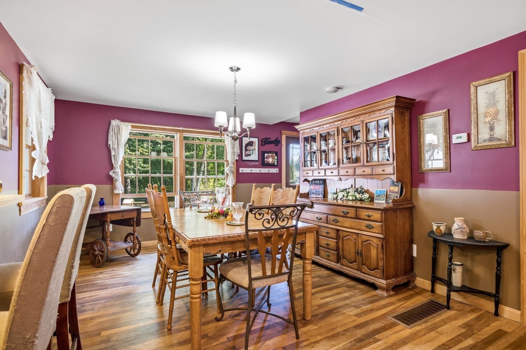 Single Family Residence at 31 Pages Lane, Hampton Falls NH 03844, Hampton Falls, photo 8 of 28
