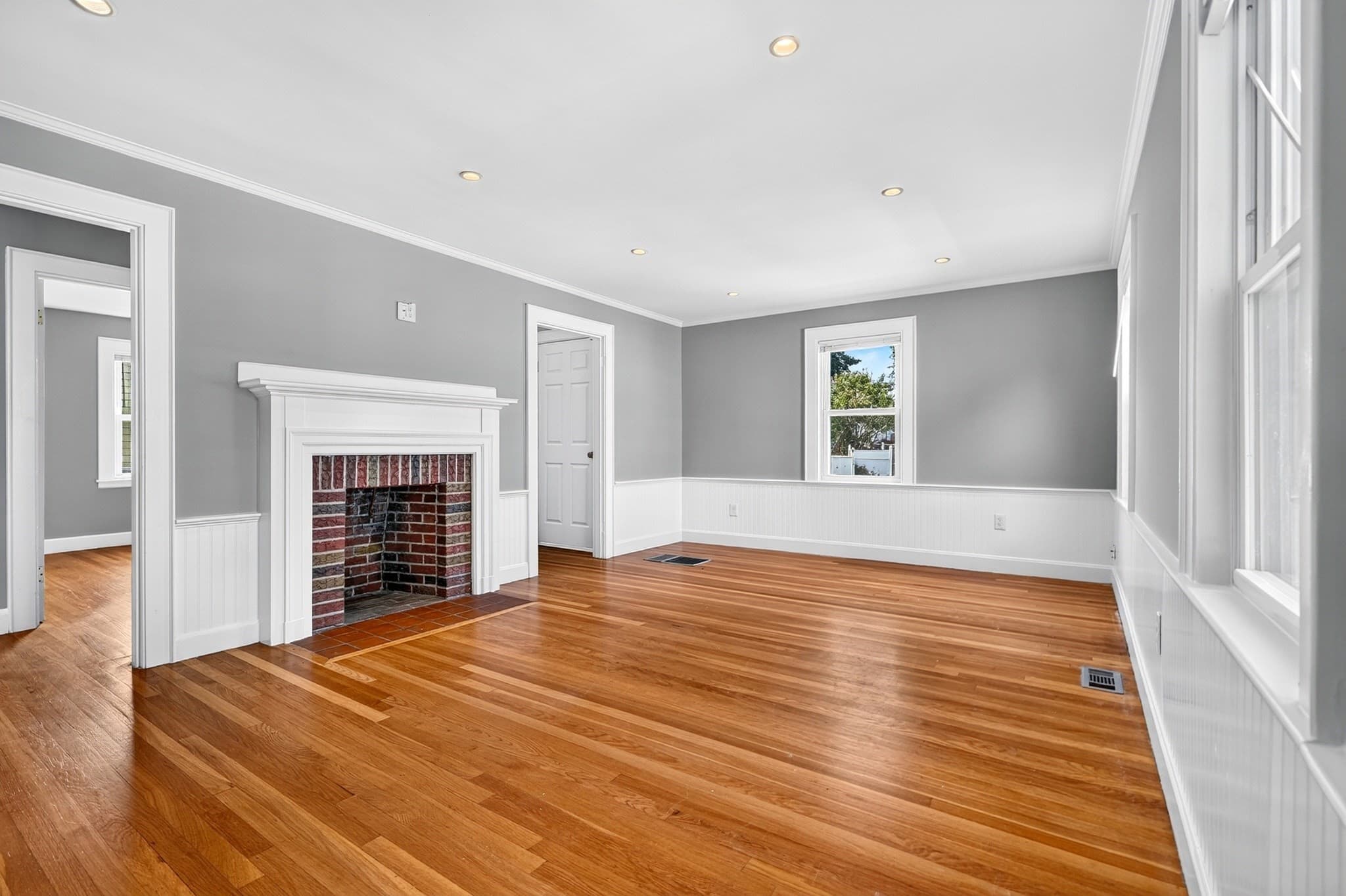 Single Family Residence at 136 W Squantum St., Quincy MA 02171, Quincy, photo 2 of 24