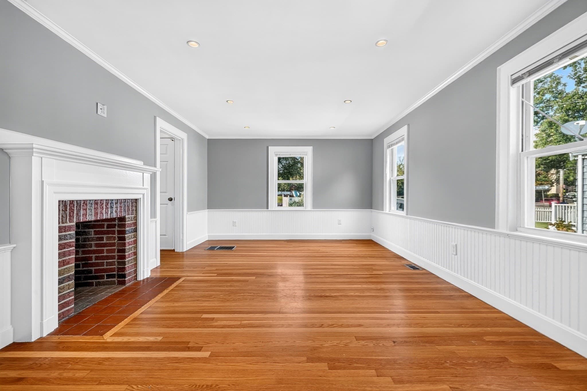 Single Family Residence at 136 W Squantum St., Quincy MA 02171, Quincy, photo 3 of 24
