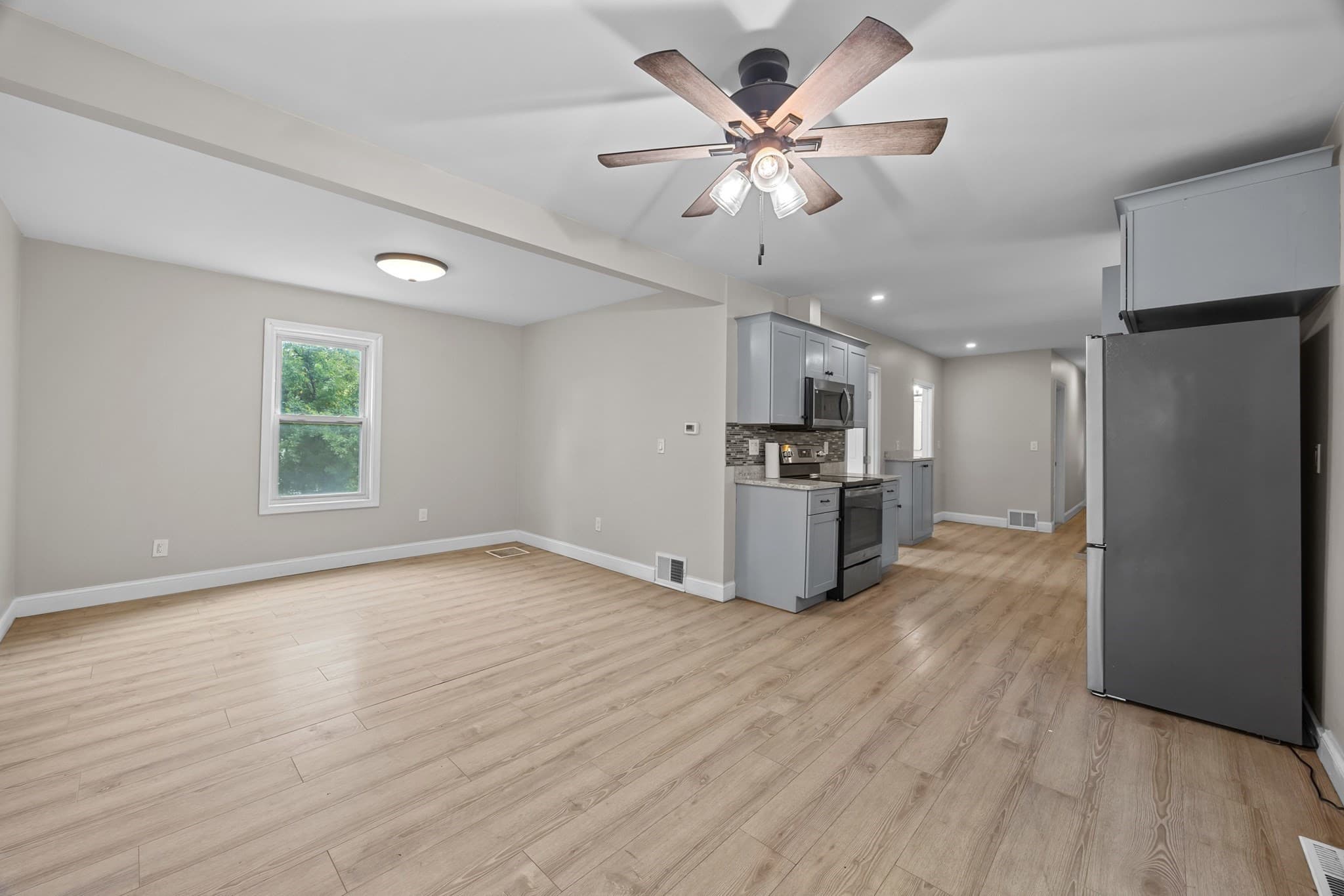 Single Family Residence at 9 Highland Street, Boylston MA 01505, Boylston, photo 9 of 42