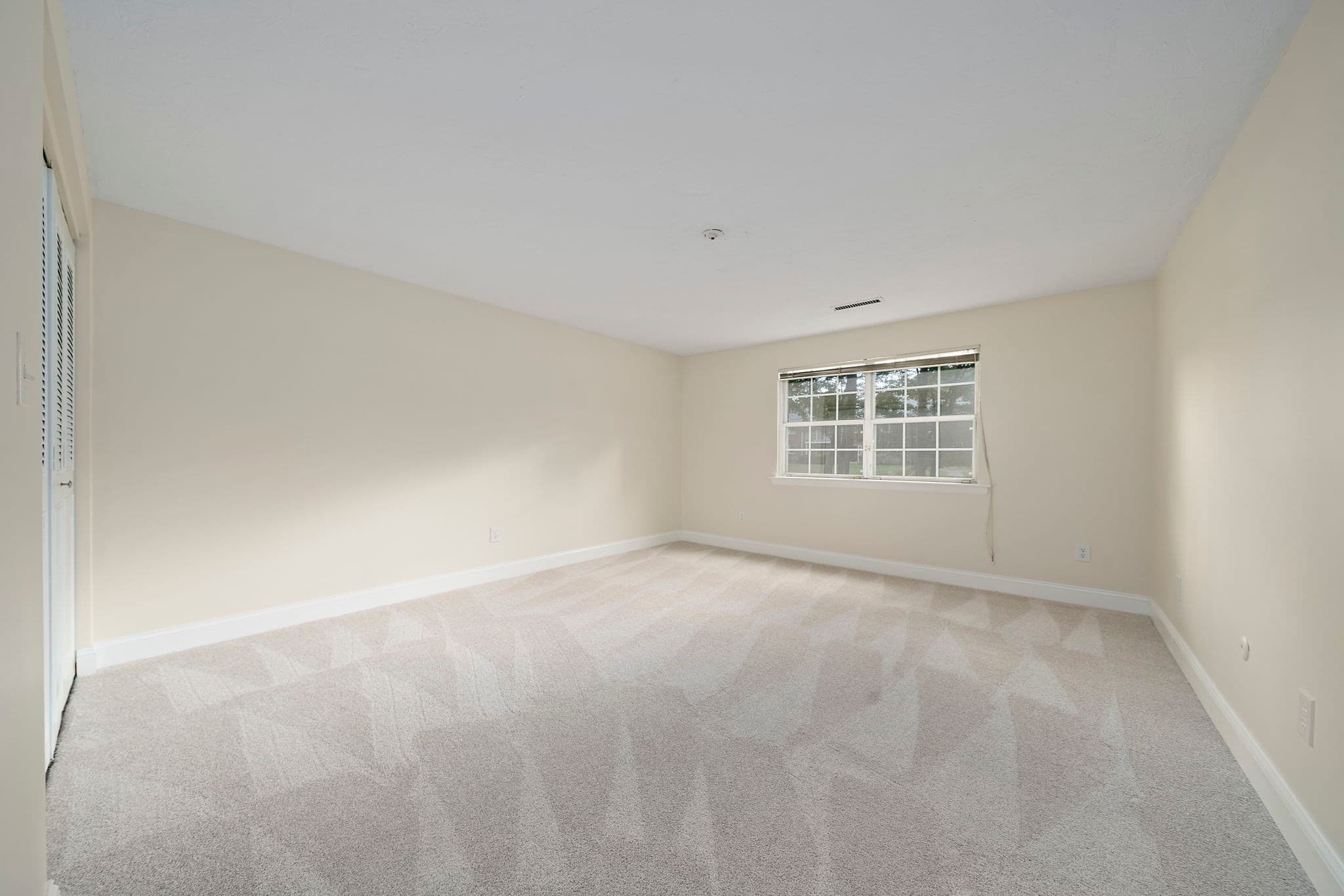 Condominium at 18 Kingswood Dr # 5, Abington MA 02351, Abington, photo 14 of 21
