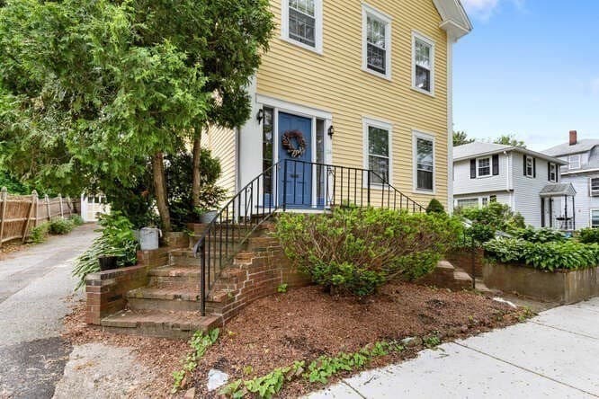 Multi Family at 24 Park St, Wakefield MA 01880, Wakefield, photo 5 of 37