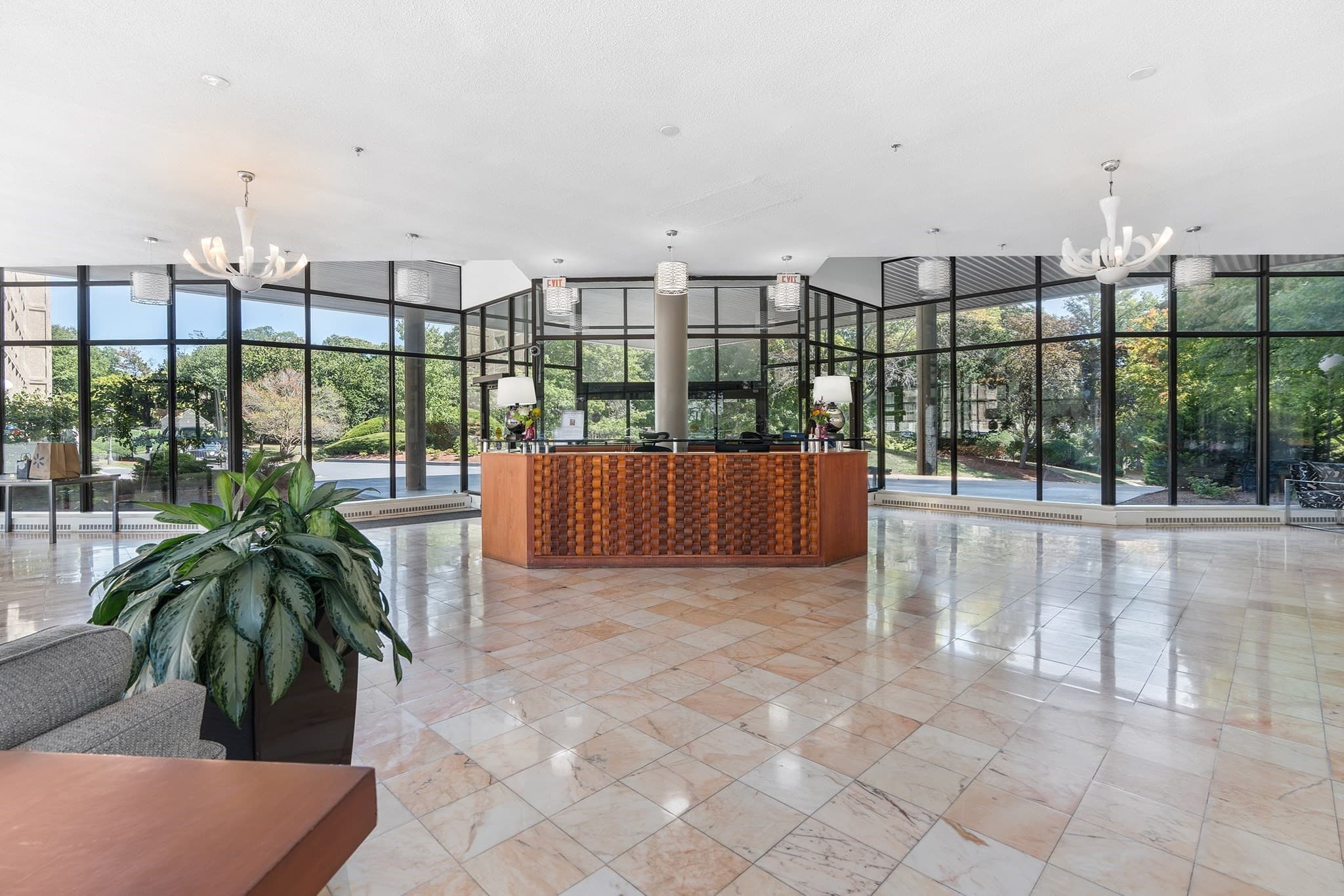 Condominium at 250 Hammond Pond Pkwy # 1006N, Newton MA 02467, Newton, photo 27 of 40