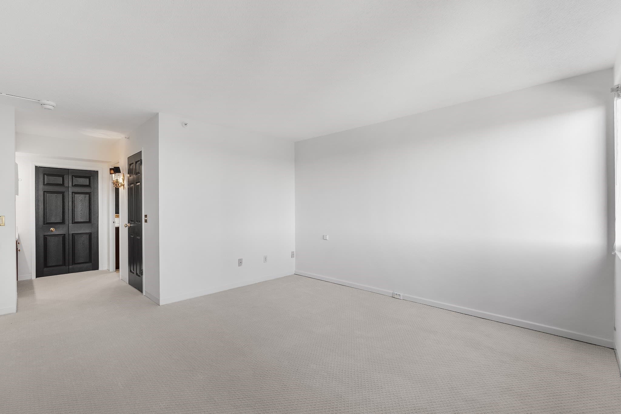 Condominium at 250 Hammond Pond Pkwy # 1006N, Newton MA 02467, Newton, photo 13 of 40