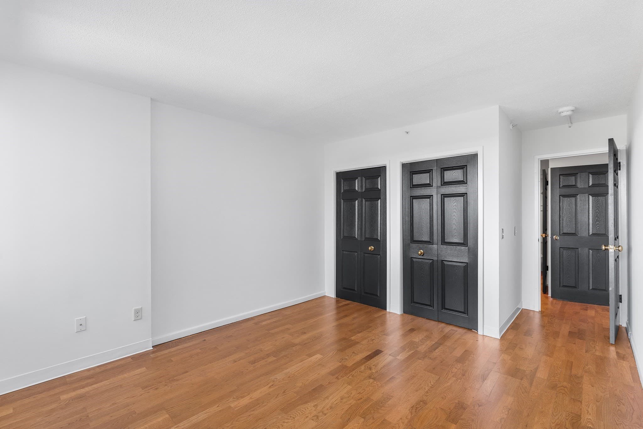 Condominium at 250 Hammond Pond Pkwy # 1006N, Newton MA 02467, Newton, photo 20 of 40