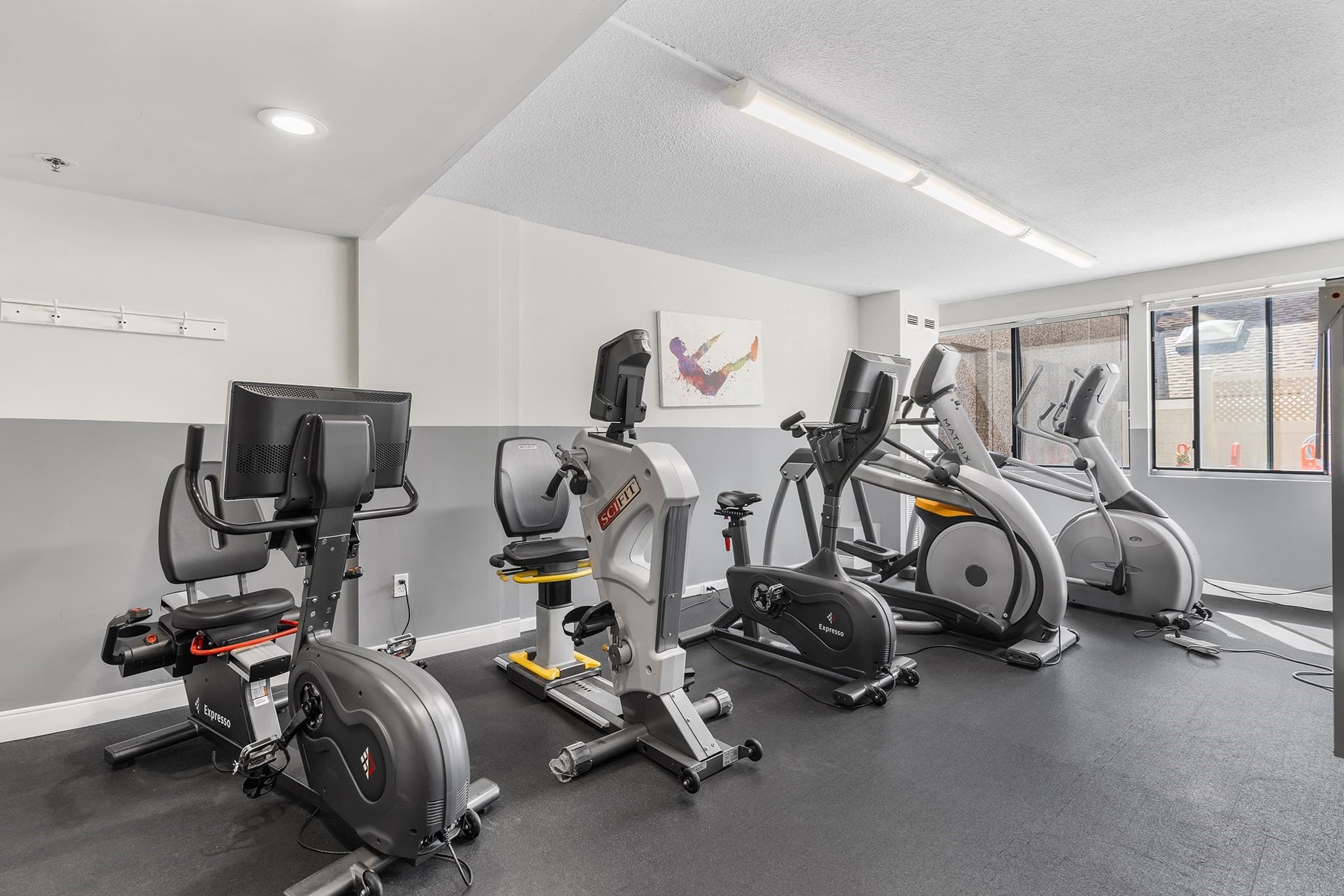 Condominium at 250 Hammond Pond Pkwy # 1006N, Newton MA 02467, Newton, photo 30 of 40