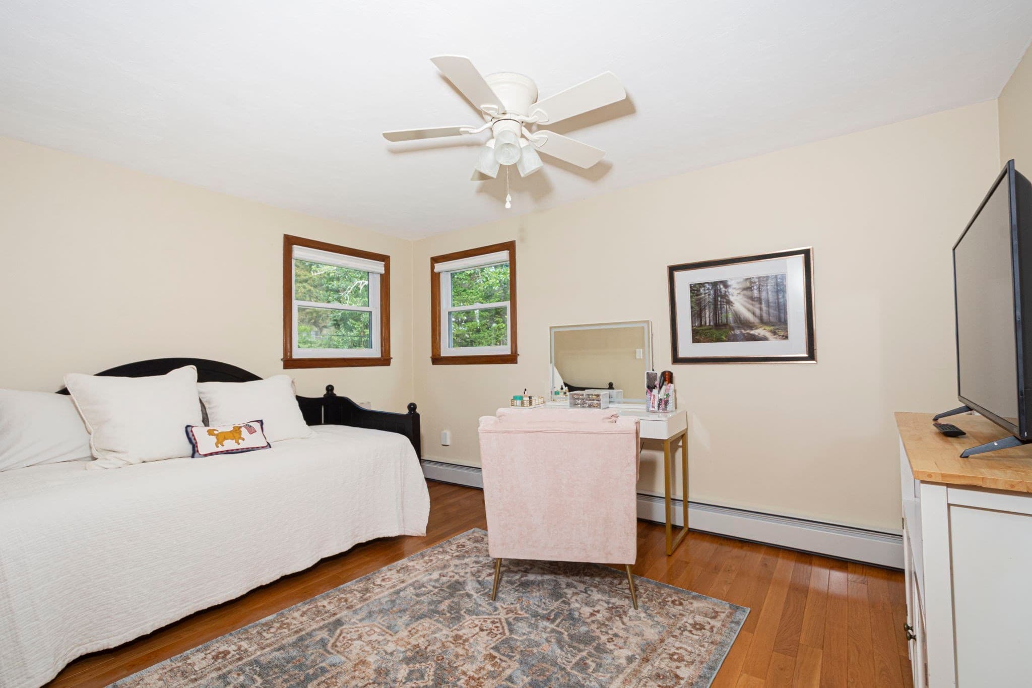 Single Family Residence at 4 Carter Rd, Worcester MA 01609, Worcester, photo 19 of 36