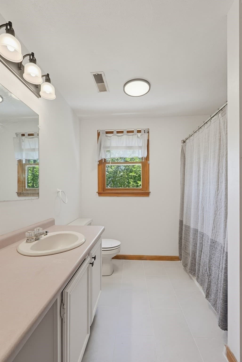 Single Family Residence at 320 North St, Tewksbury MA 01876, Tewksbury, photo 22 of 39