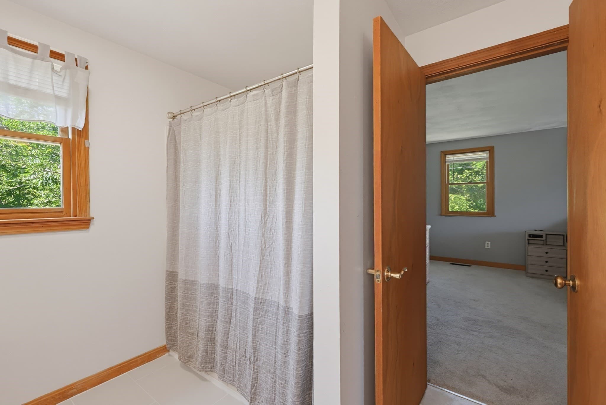 Single Family Residence at 320 North St, Tewksbury MA 01876, Tewksbury, photo 24 of 39