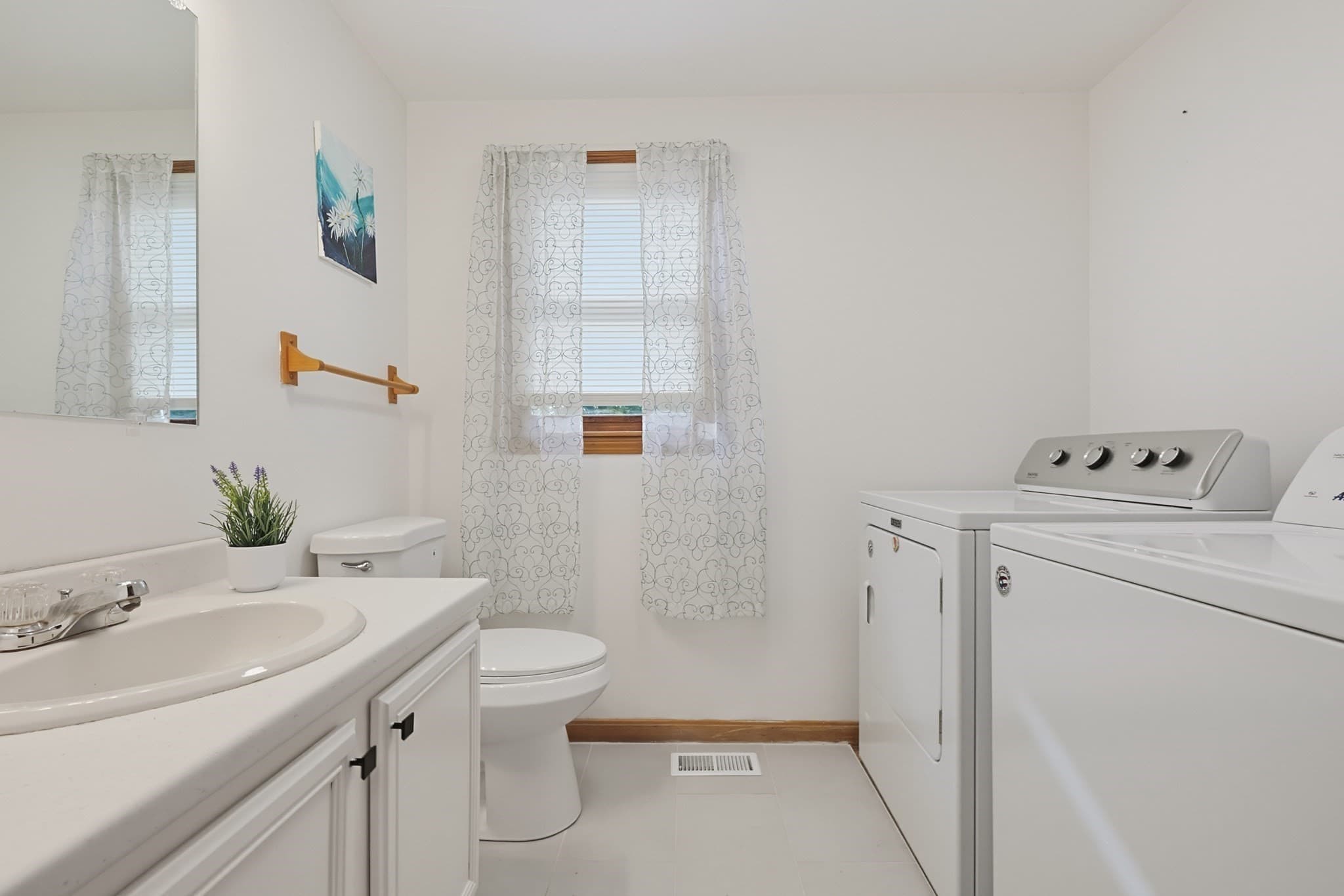 Single Family Residence at 320 North St, Tewksbury MA 01876, Tewksbury, photo 18 of 39