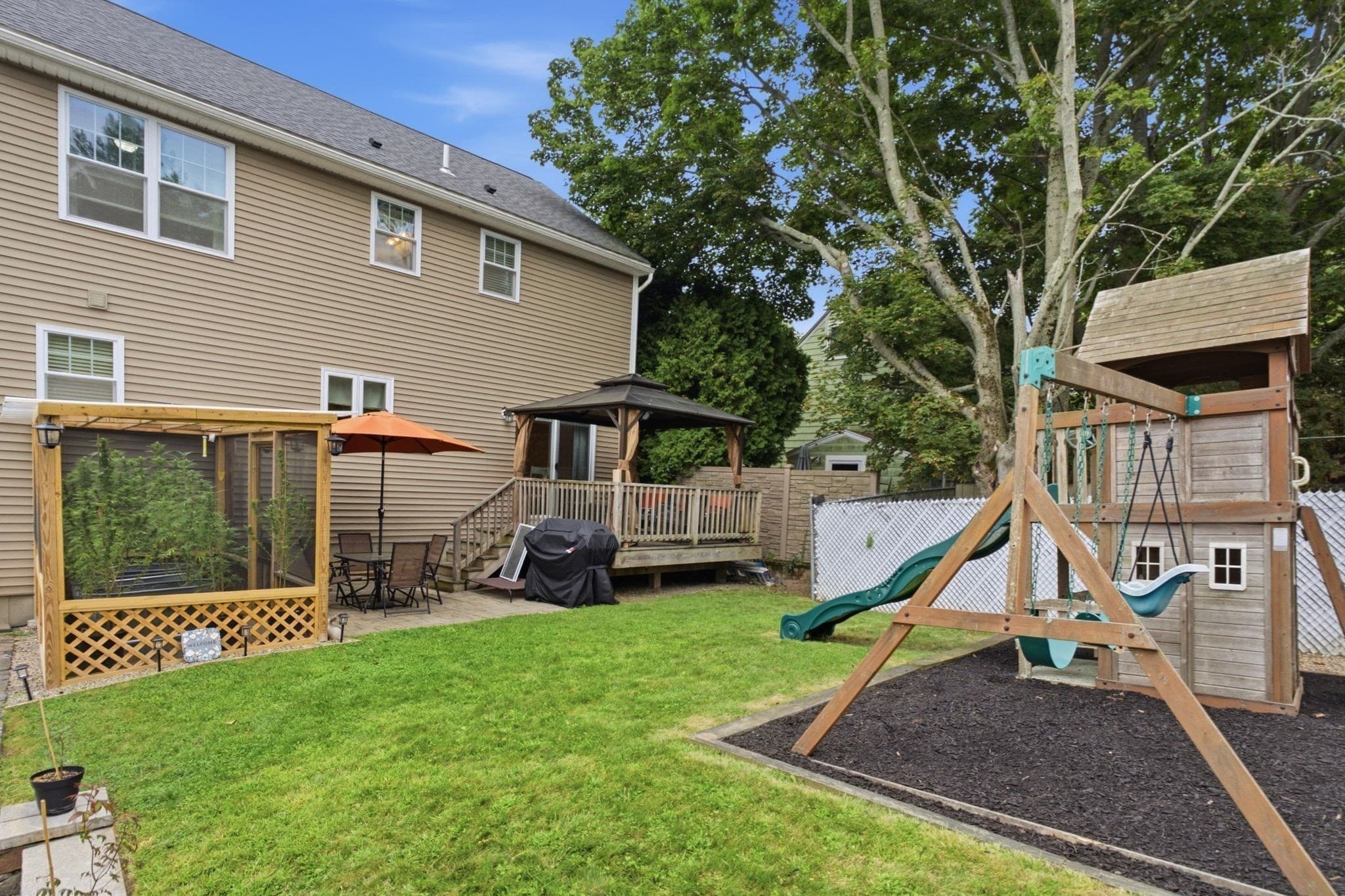 Single Family Residence at 5 Fairview Rd, Peabody MA 01960, Peabody, photo 34 of 41