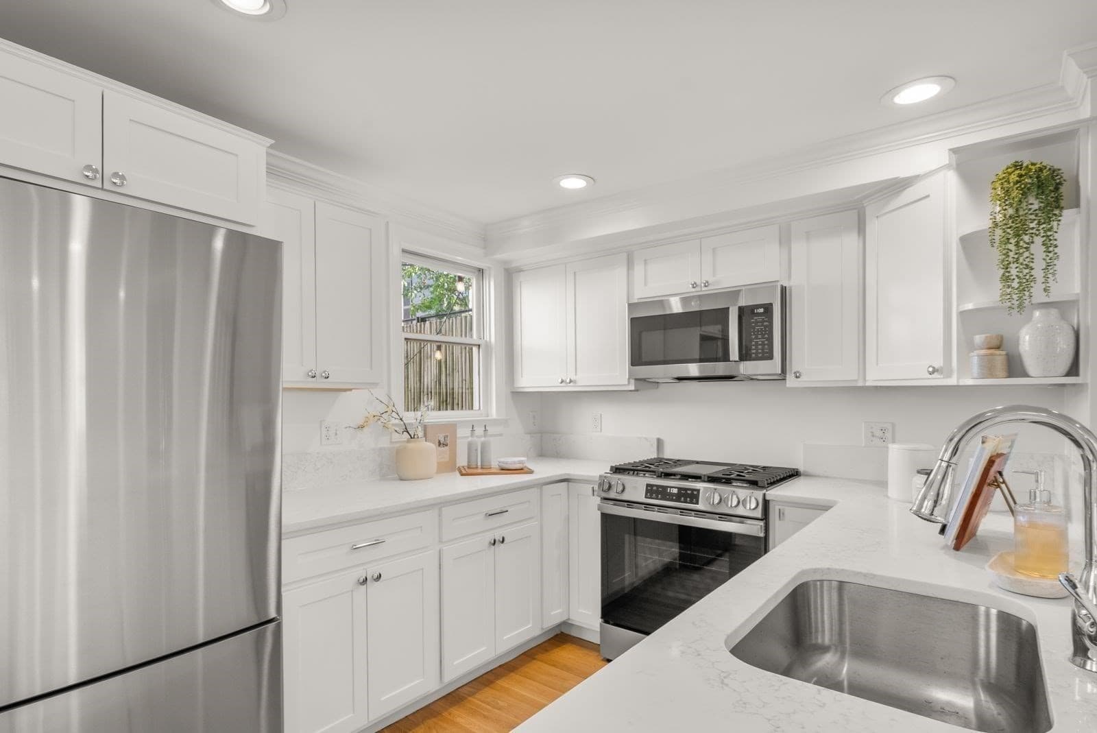 Single Family Residence at 4 Concord Avenue, Boston MA 02129, Boston, photo 11 of 32