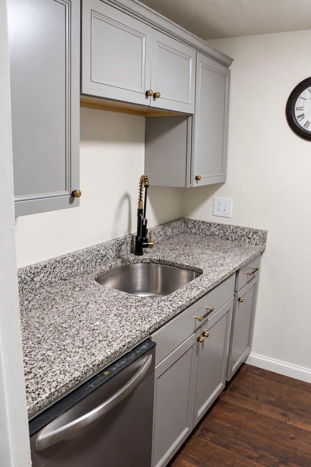 Condominium at 119 Grove Street # 245, Rockland MA 02370, Rockland, photo 12 of 37