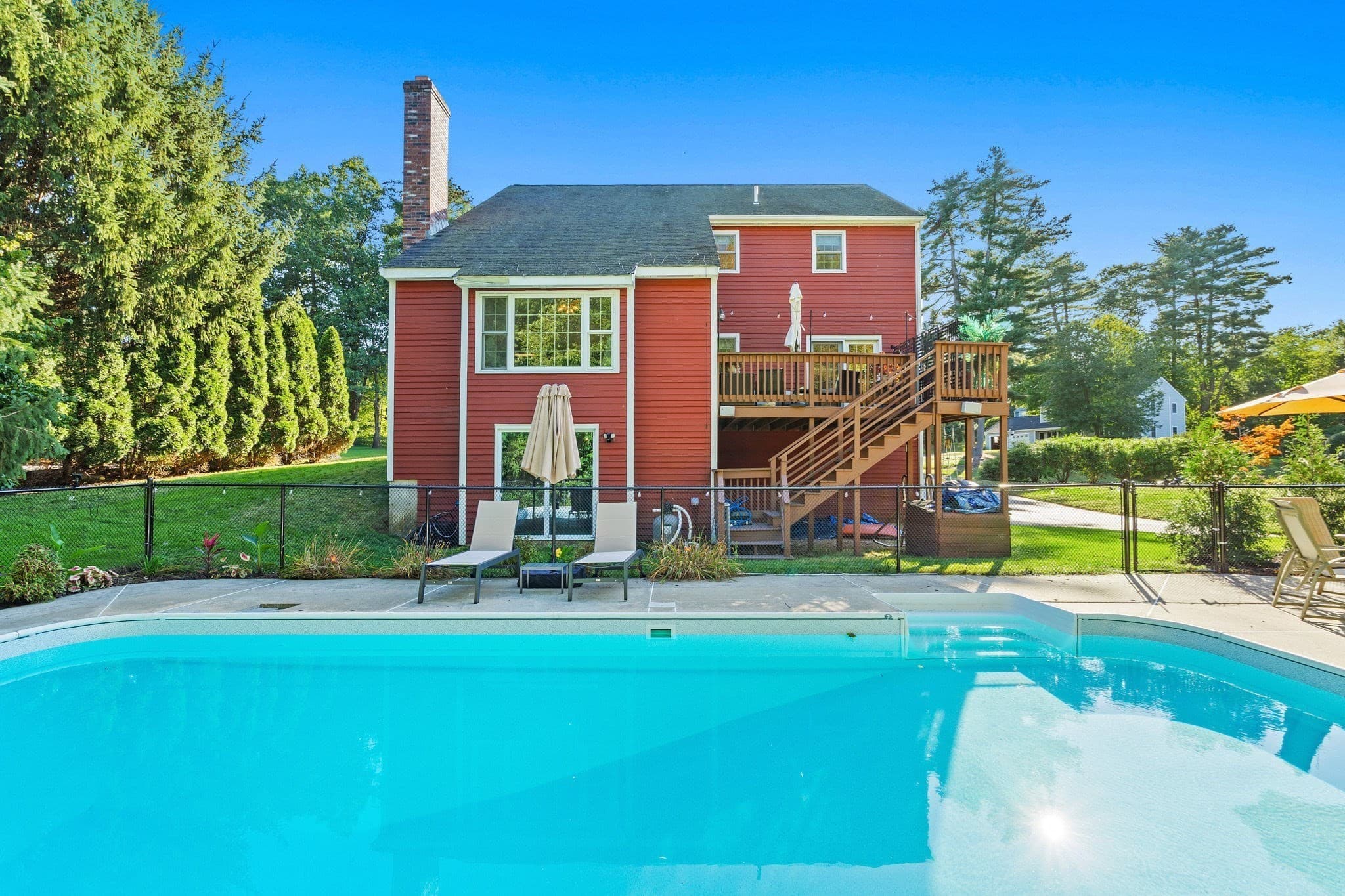 Single Family Residence at 39 Harriman Road, Hudson MA 01749, Hudson, photo 2 of 31