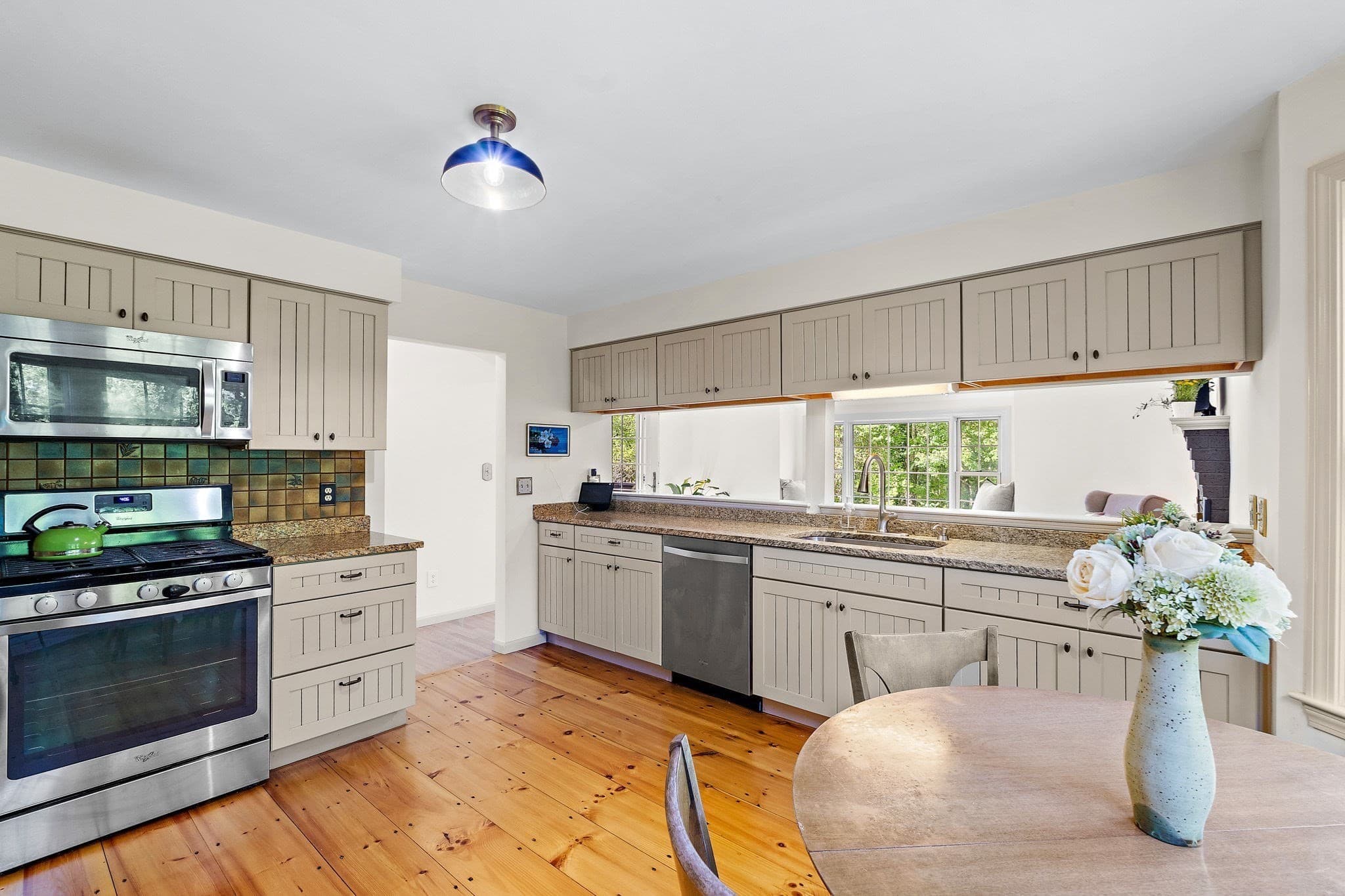 Single Family Residence at 39 Harriman Road, Hudson MA 01749, Hudson, photo 8 of 31