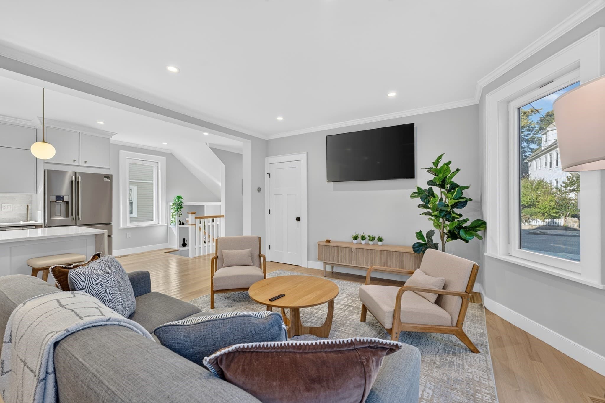 Condominium at 66 Farquhar # 1, Boston MA 02131, Boston, photo 5 of 41