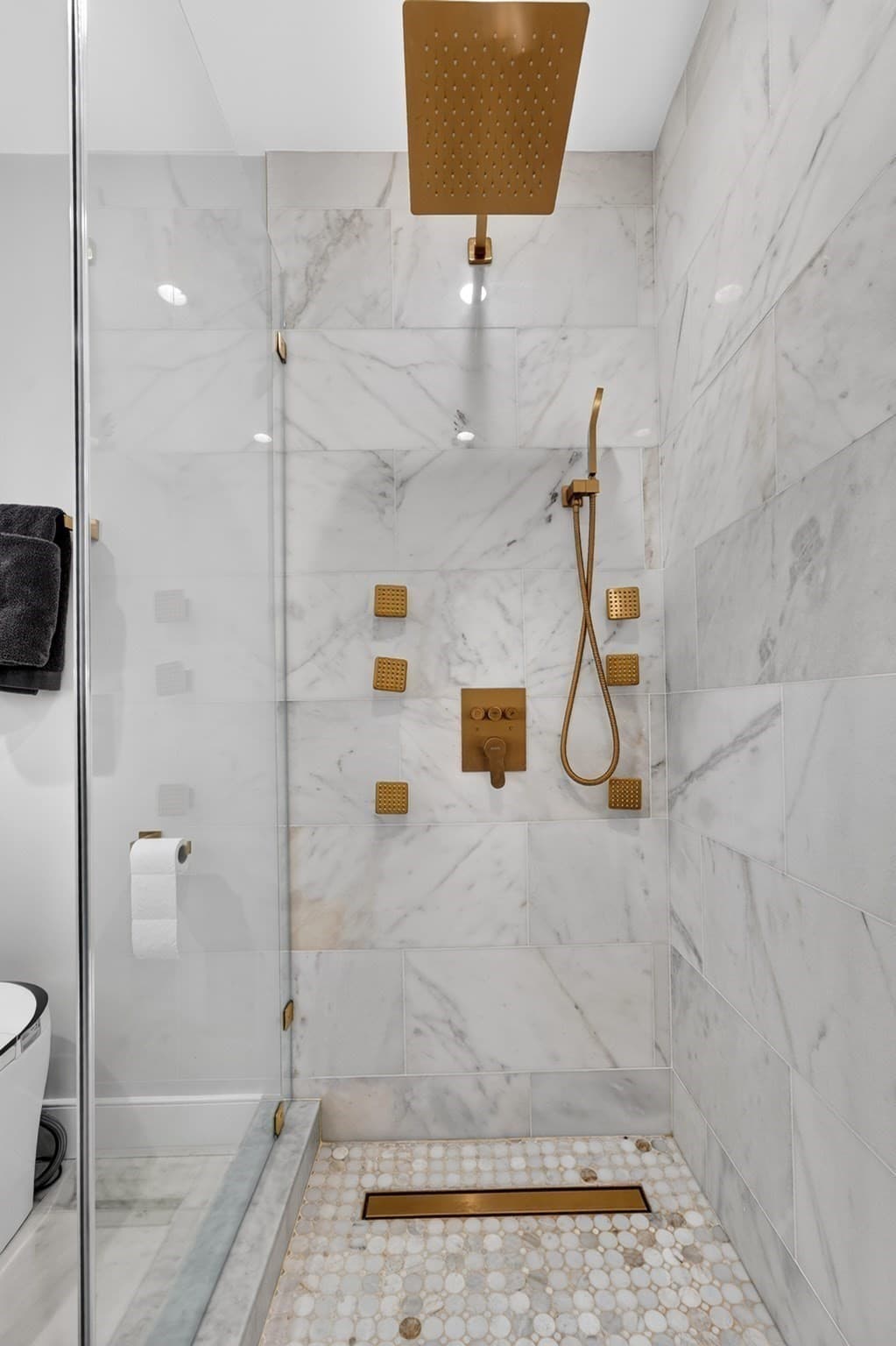 Condominium at 66 Farquhar # 1, Boston MA 02131, Boston, photo 29 of 41