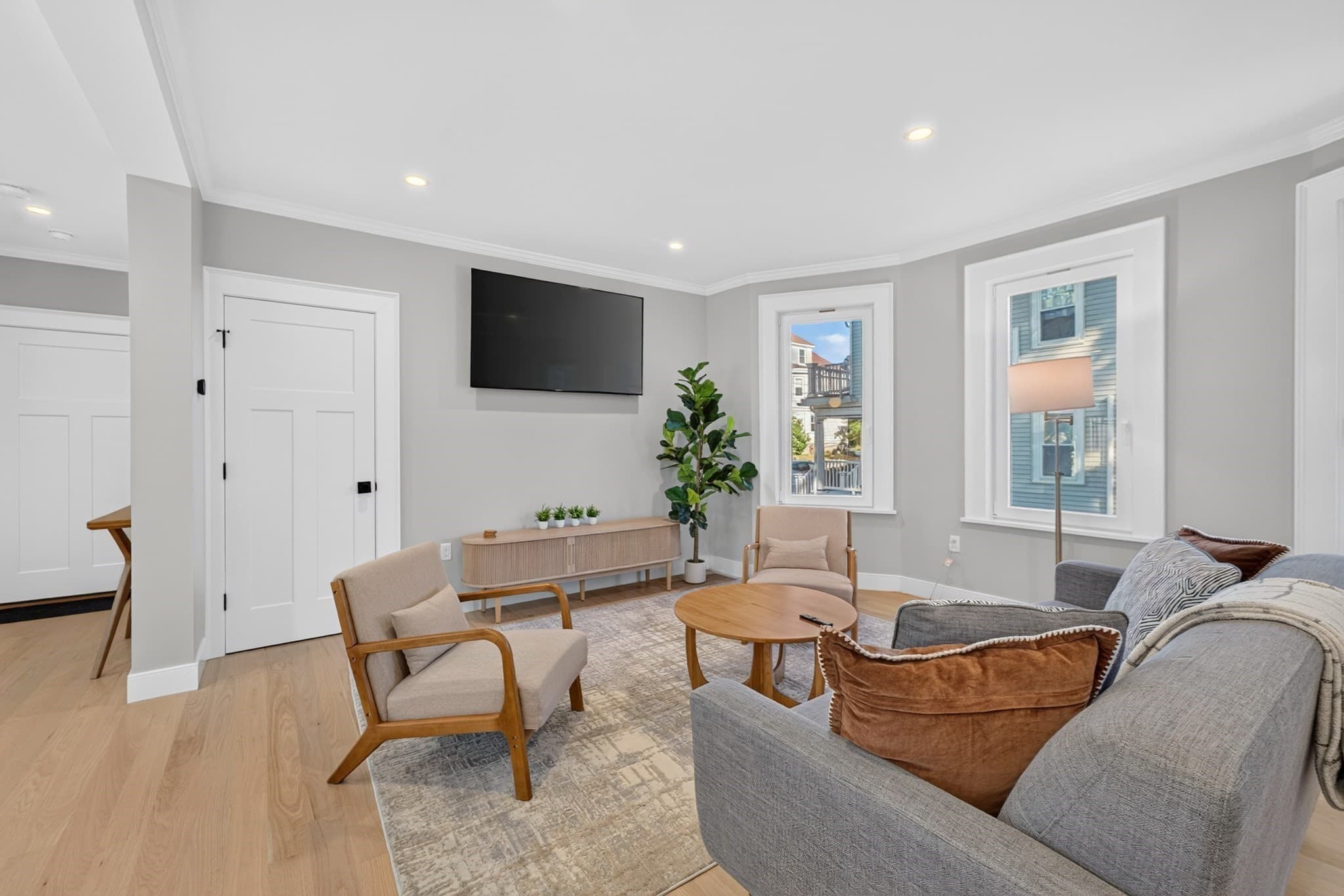 Condominium at 66 Farquhar # 1, Boston MA 02131, Boston, photo 4 of 41