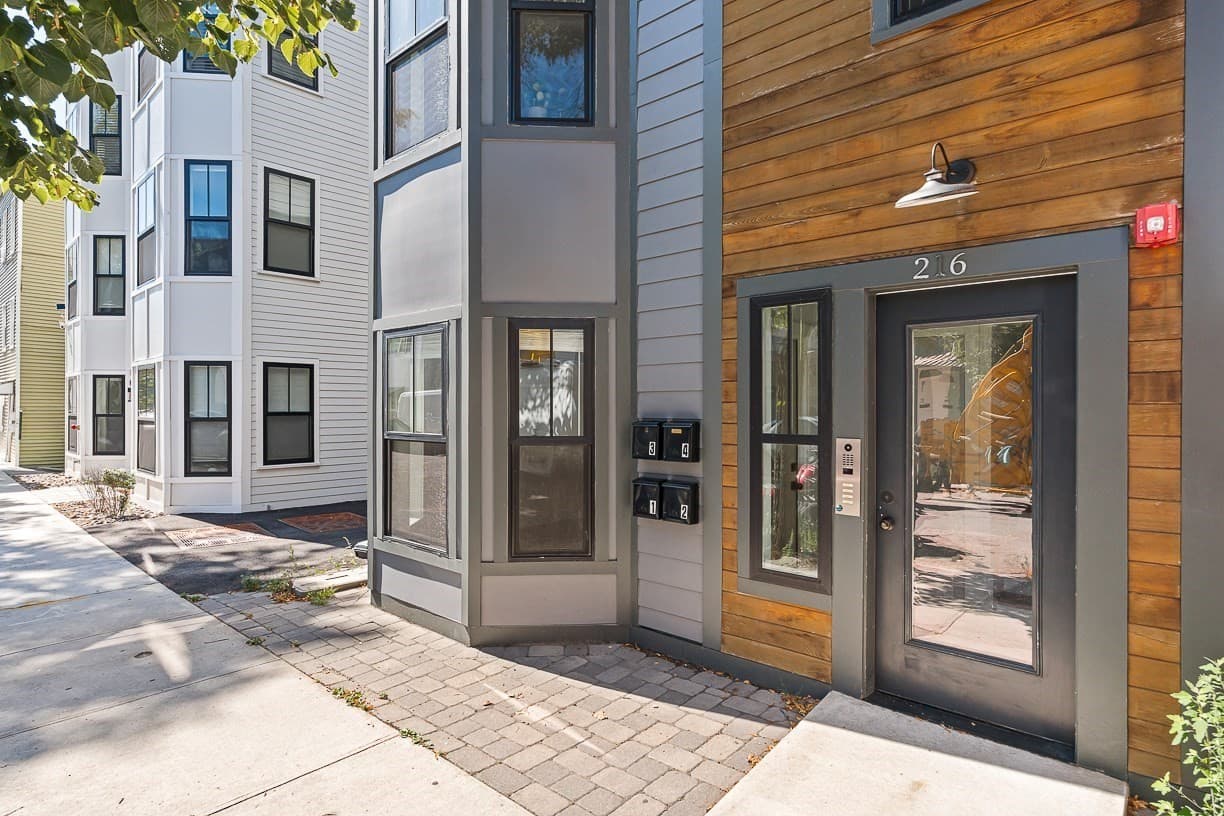 Condominium at 216 Havre St # 1, Boston MA 02128, Boston, photo 32 of 35
