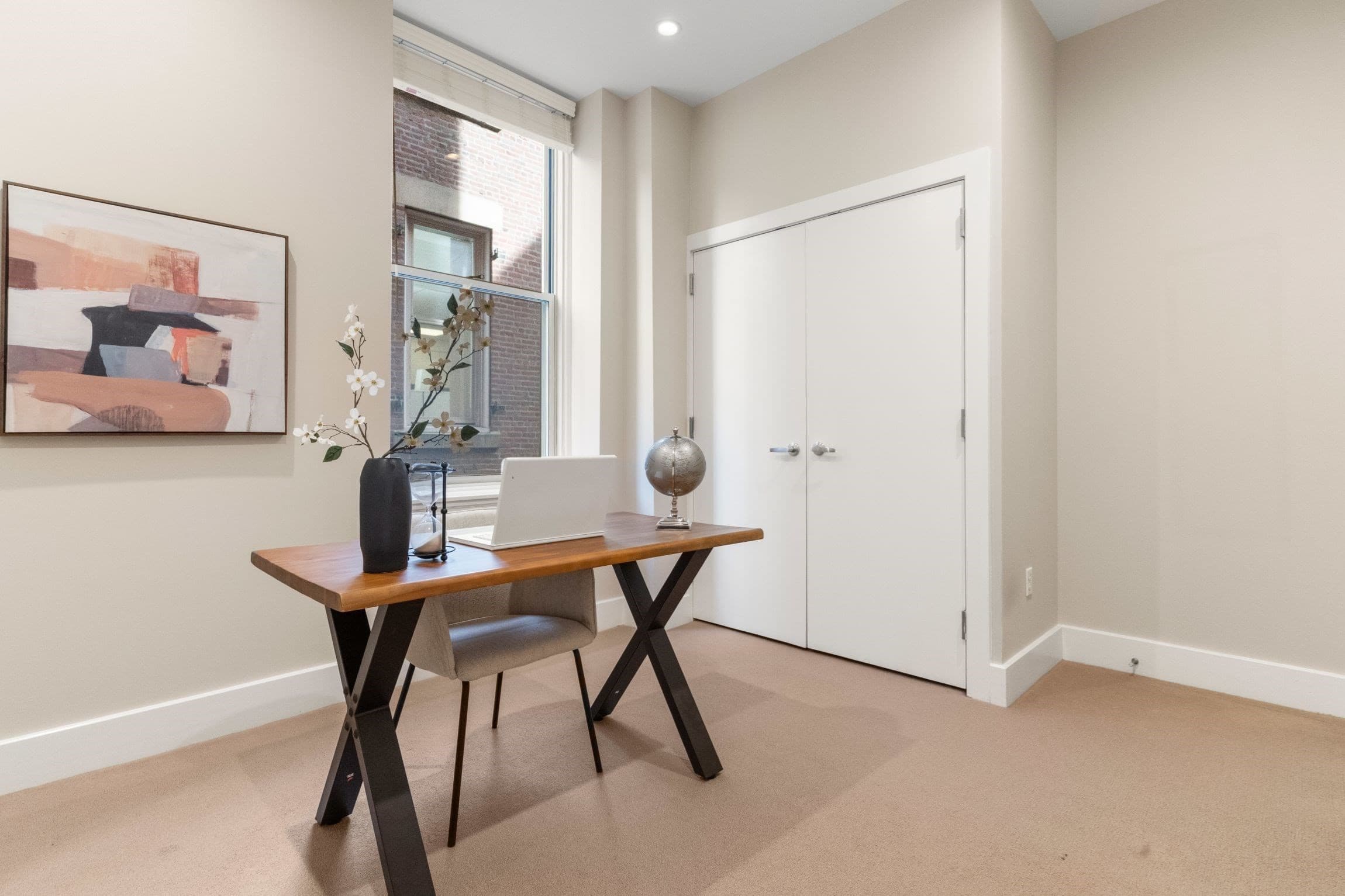 Condominium at 70 Lincoln St # L219, Boston MA 02111, photo 12 of 17