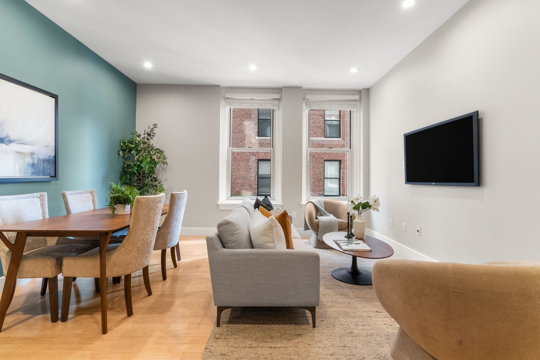 Condominium at 70 Lincoln St # L219, Boston MA 02111, photo 5 of 17