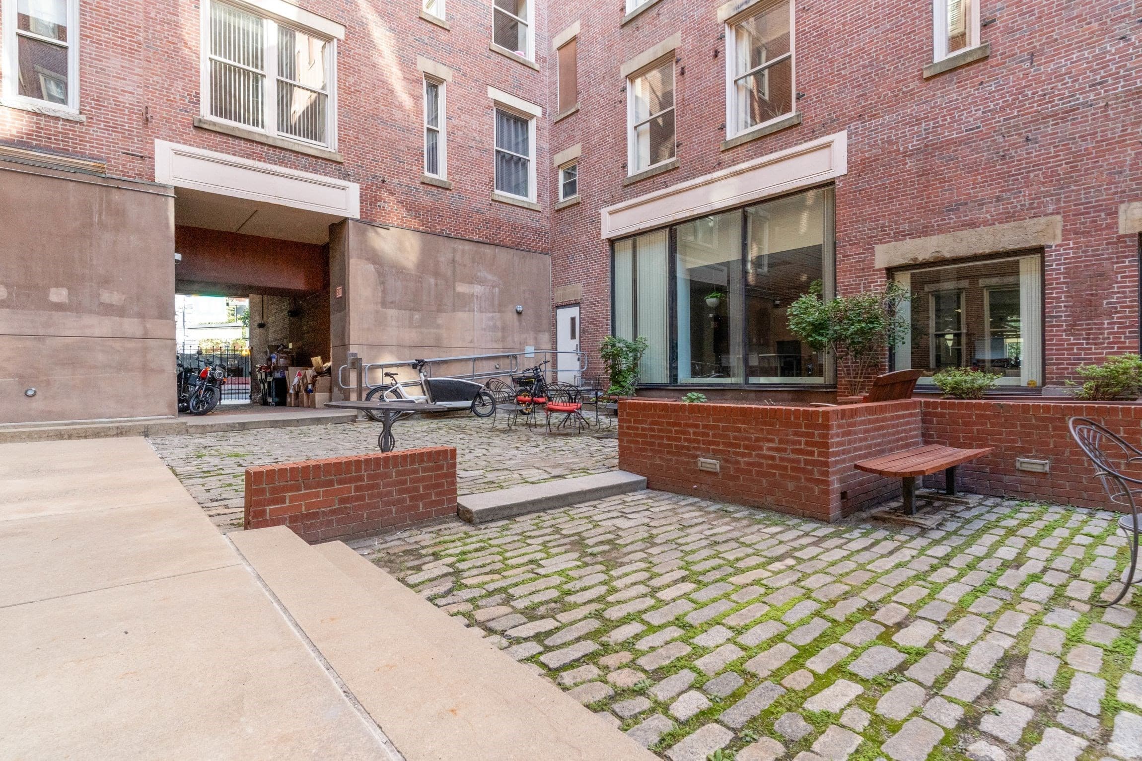 Condominium at 70 Lincoln St # L219, Boston MA 02111, photo 15 of 17