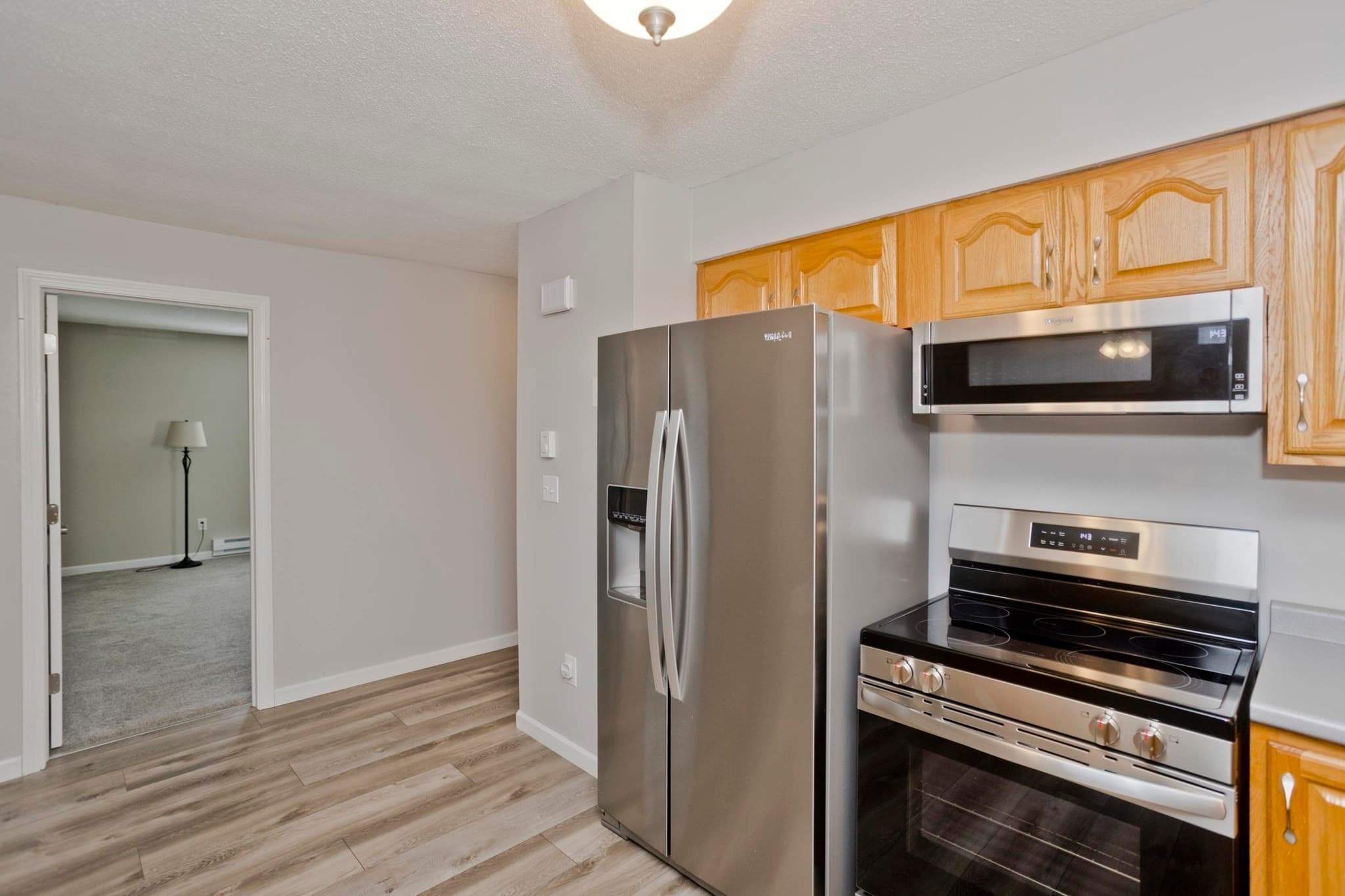 Condominium at 20 Lawrence Ave # 38C, South Hadley MA 01075, South Hadley, photo 4 of 21