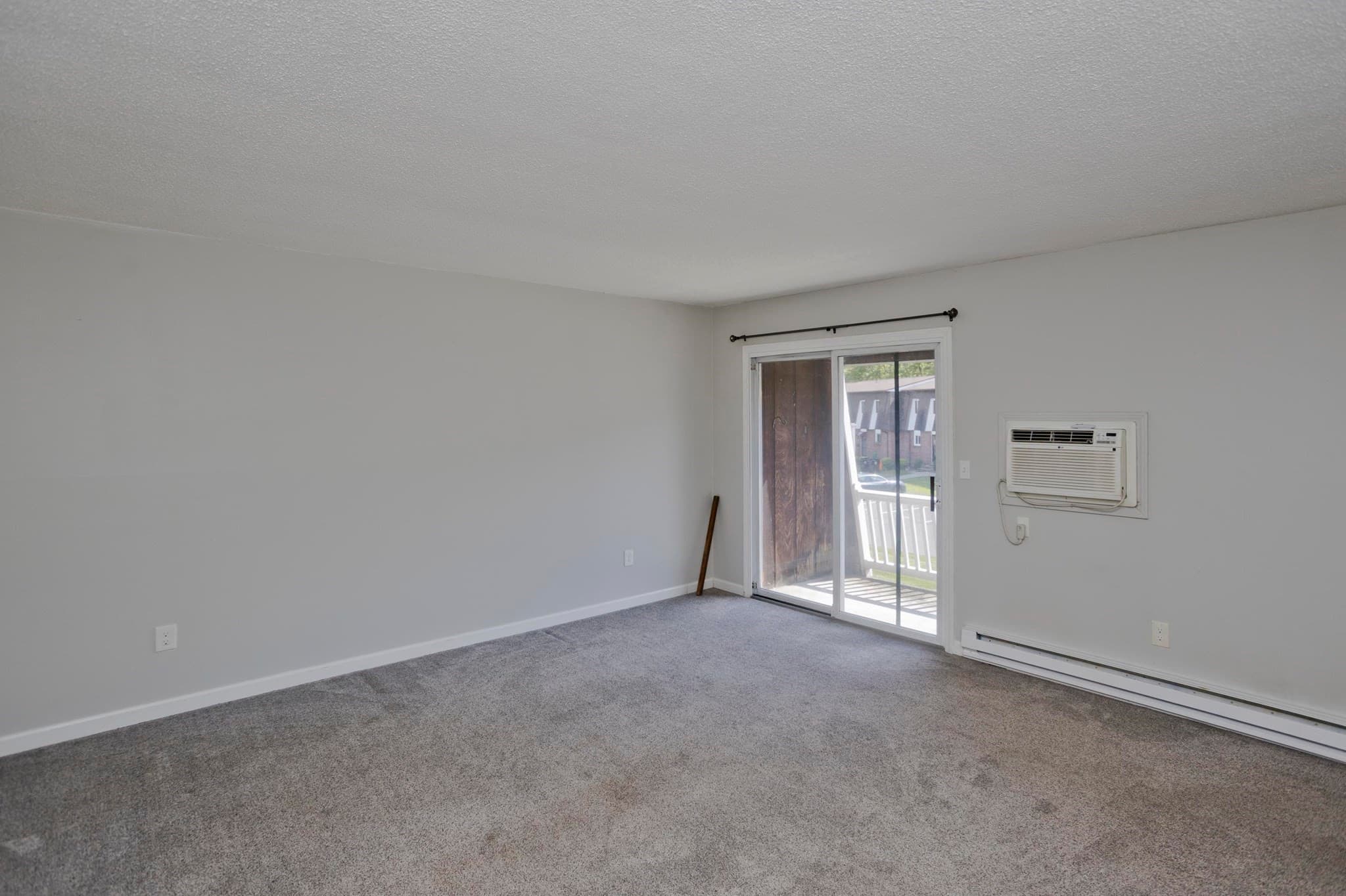 Condominium at 20 Lawrence Ave # 38C, South Hadley MA 01075, South Hadley, photo 8 of 21