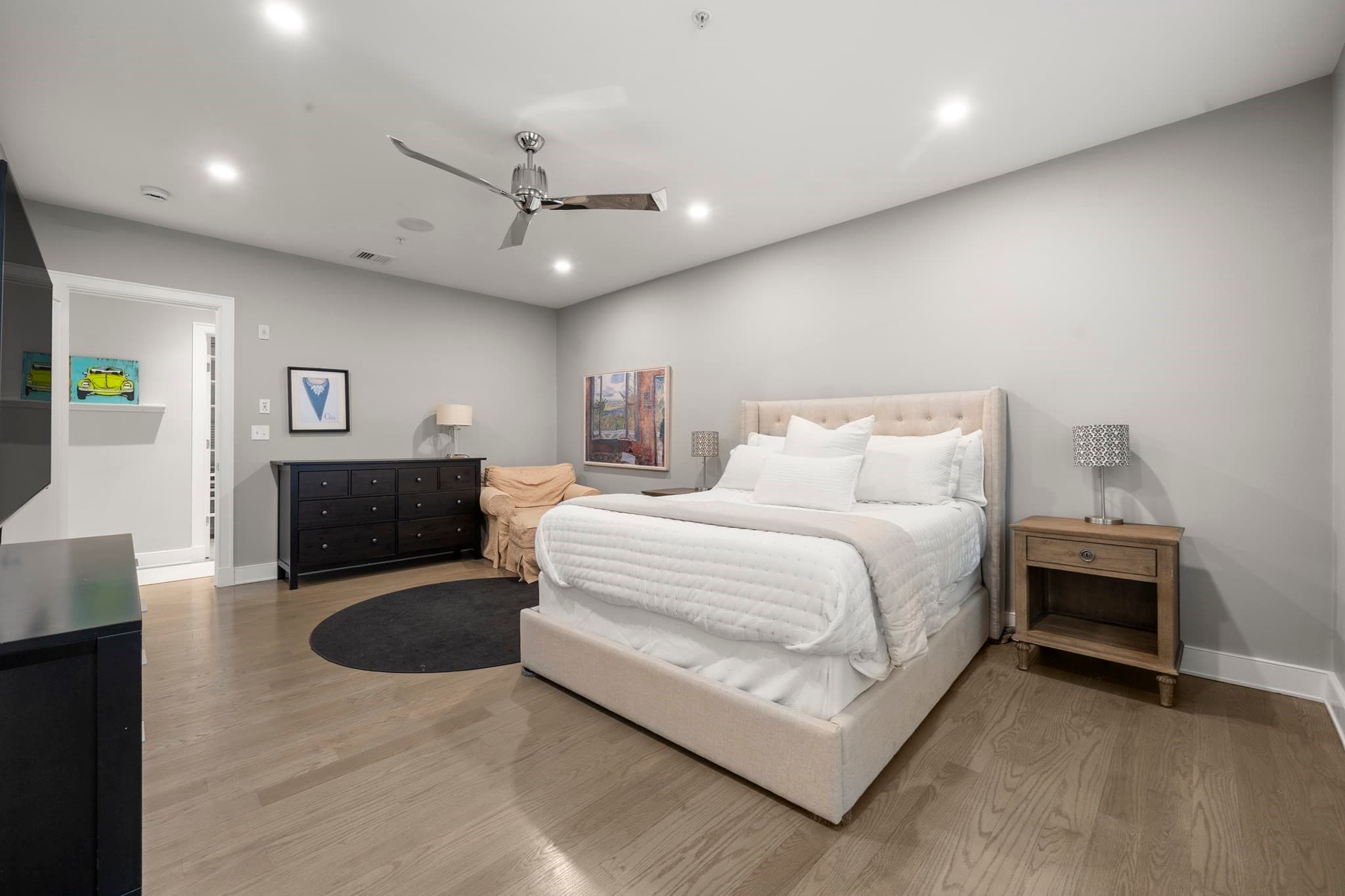 Condominium at 407 W First St # 302, Boston MA 02127, Boston, photo 13 of 29
